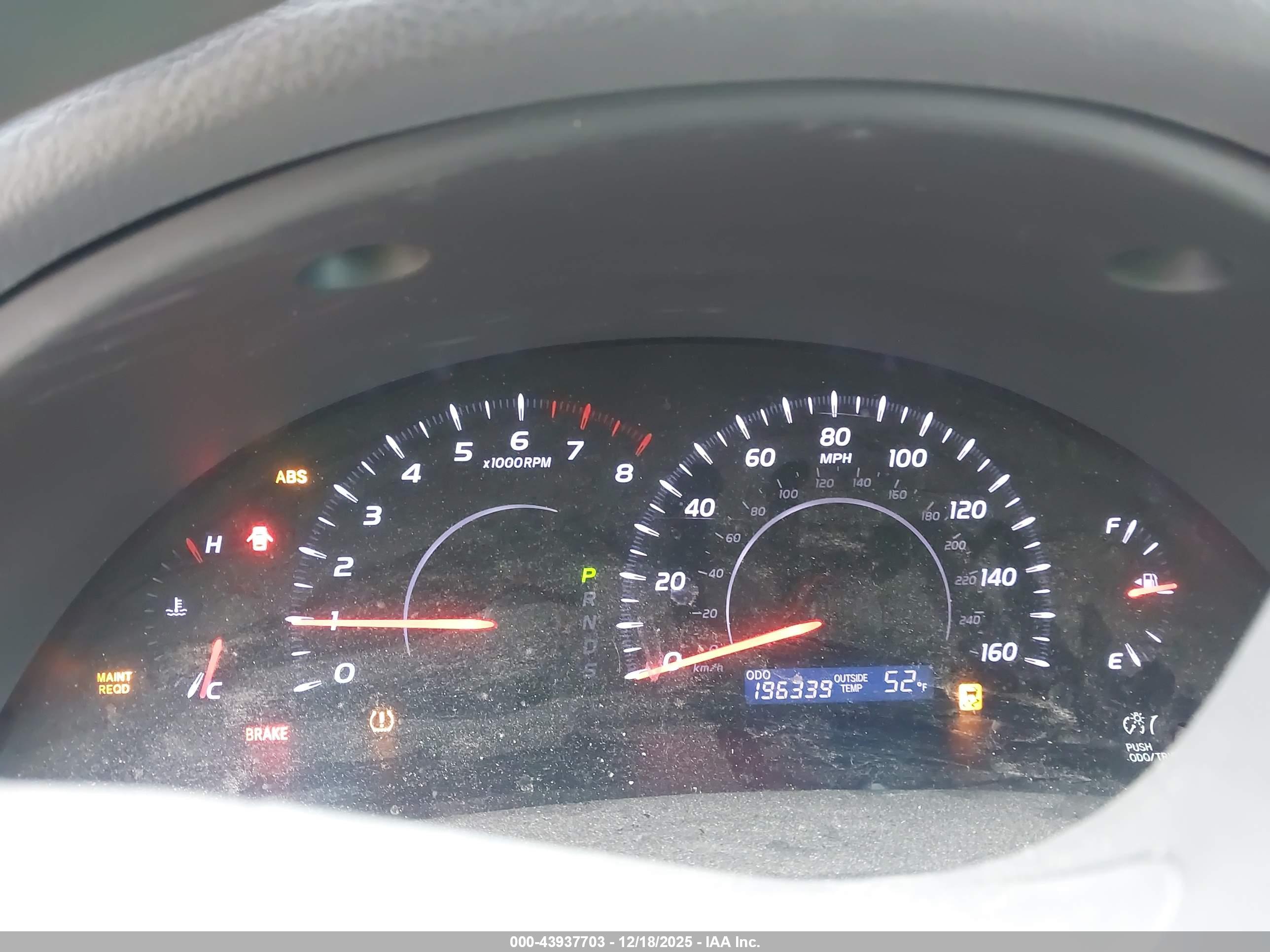 TOYOTA CAMRY image 7