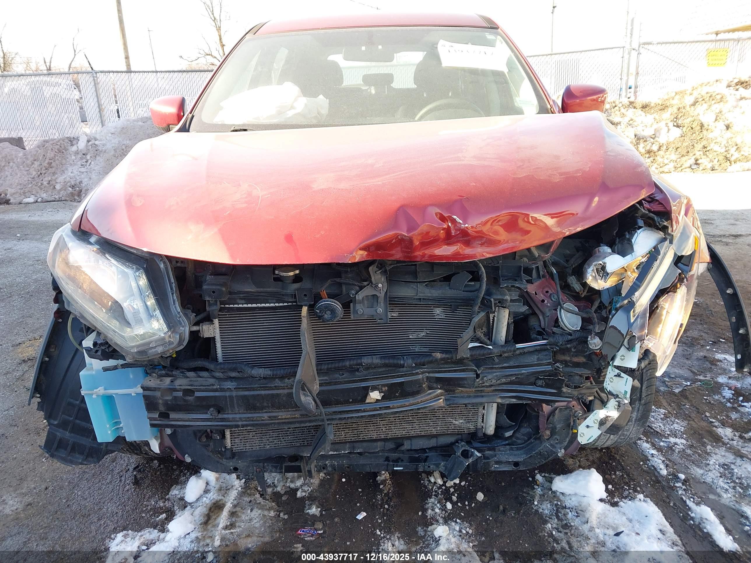 NISSAN ROGUE image 6