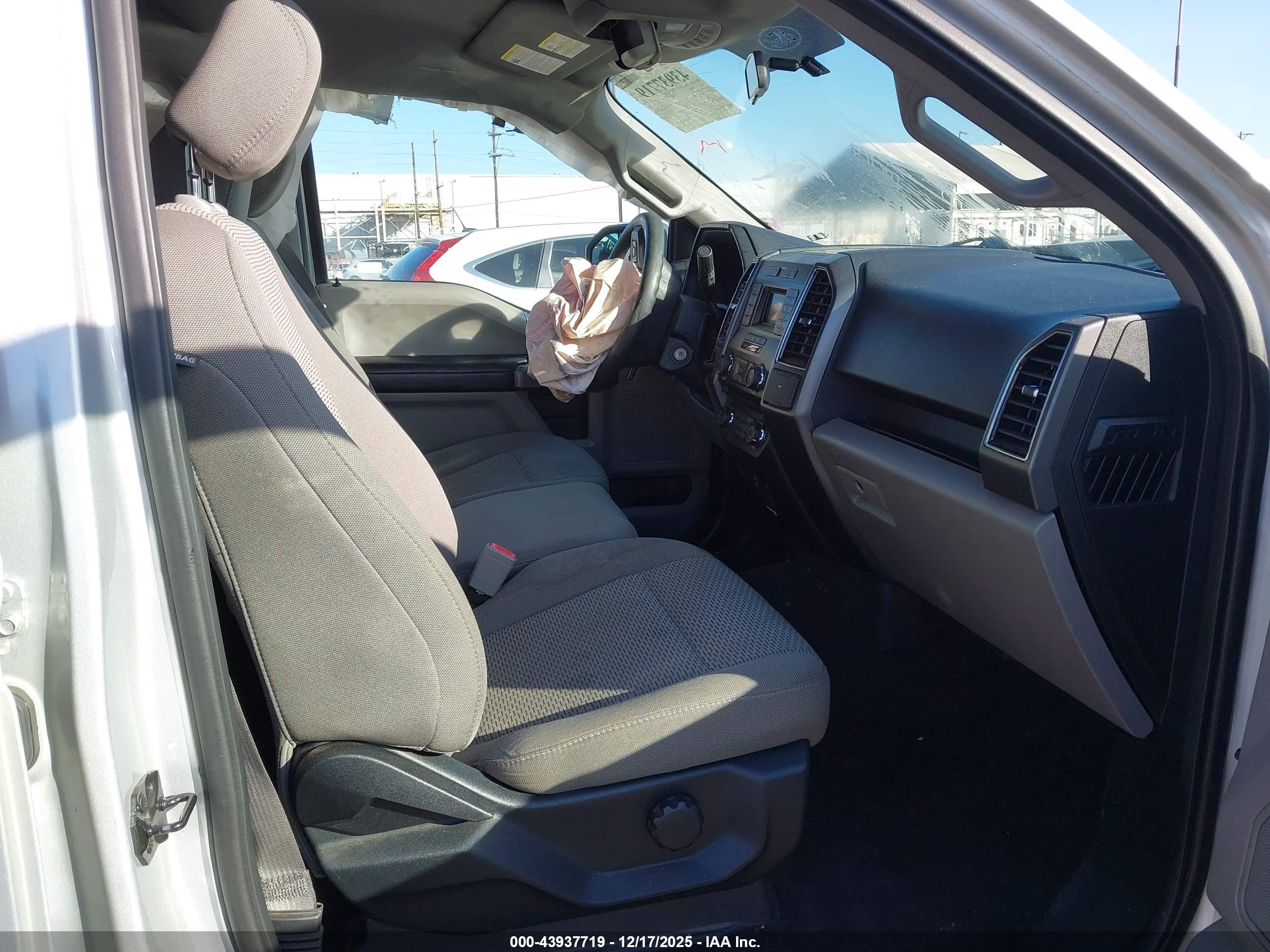 FORD F-150 image 5