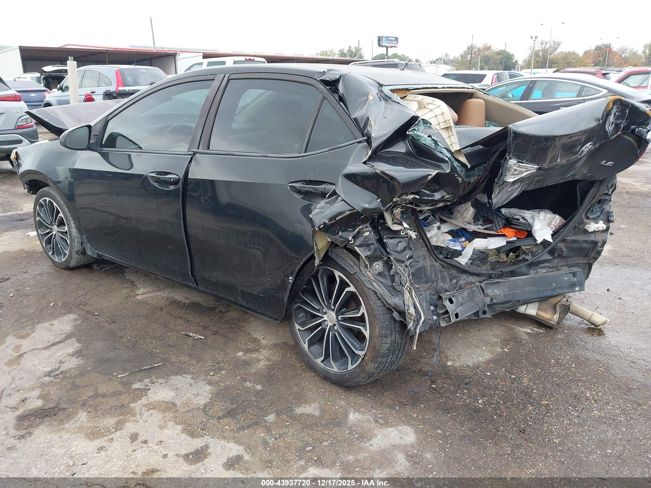 TOYOTA COROLLA image 3