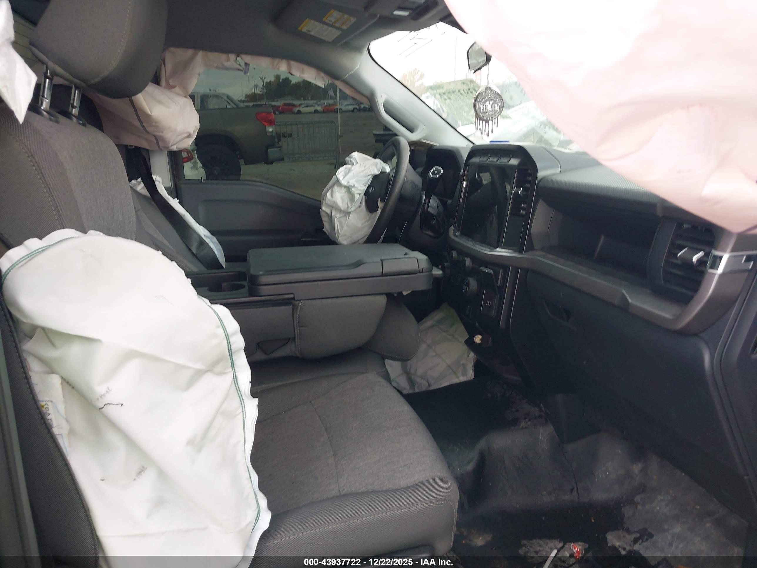 FORD F-150 image 5