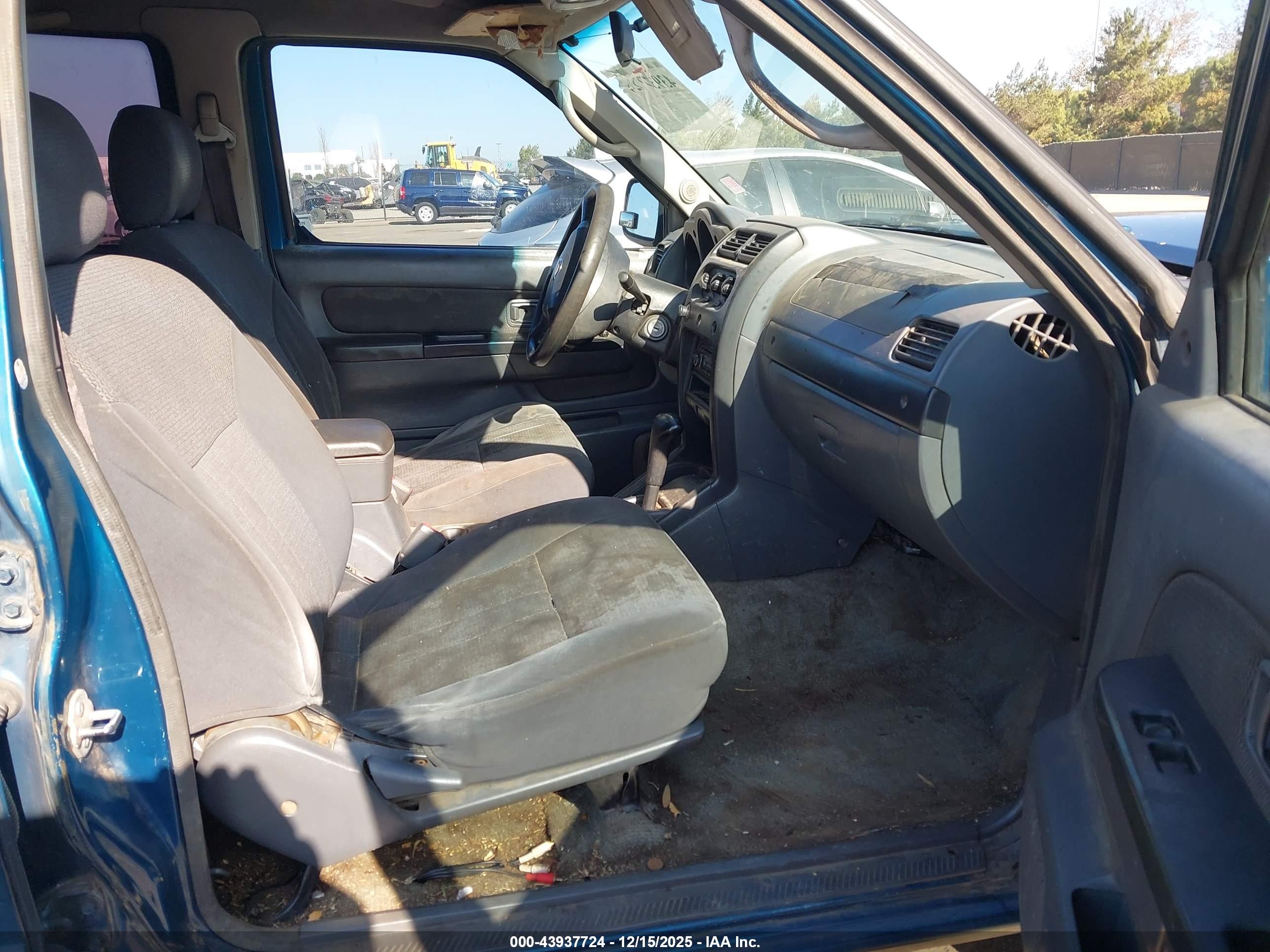 NISSAN FRONTIER image 5