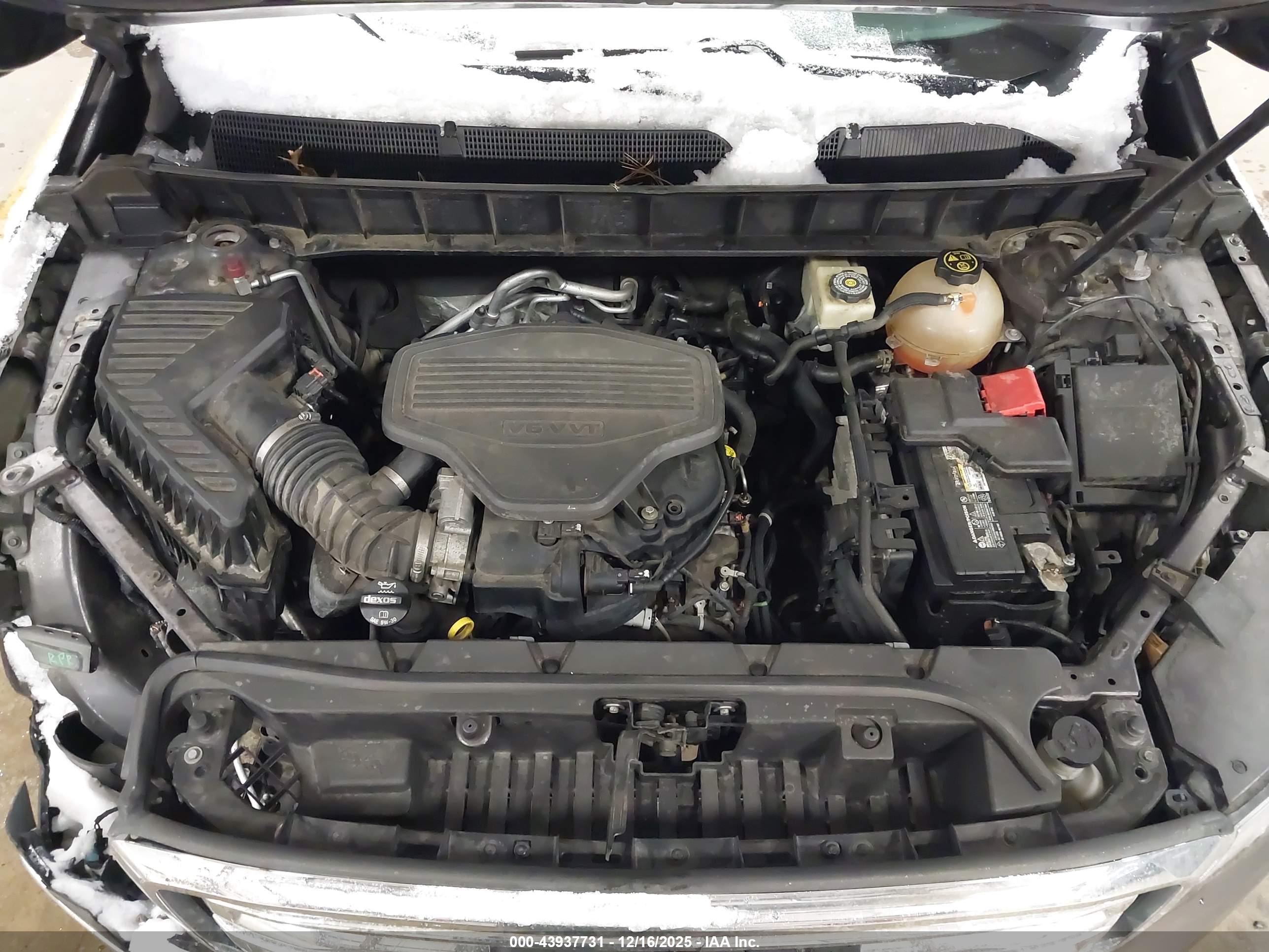 GMC ACADIA image 10