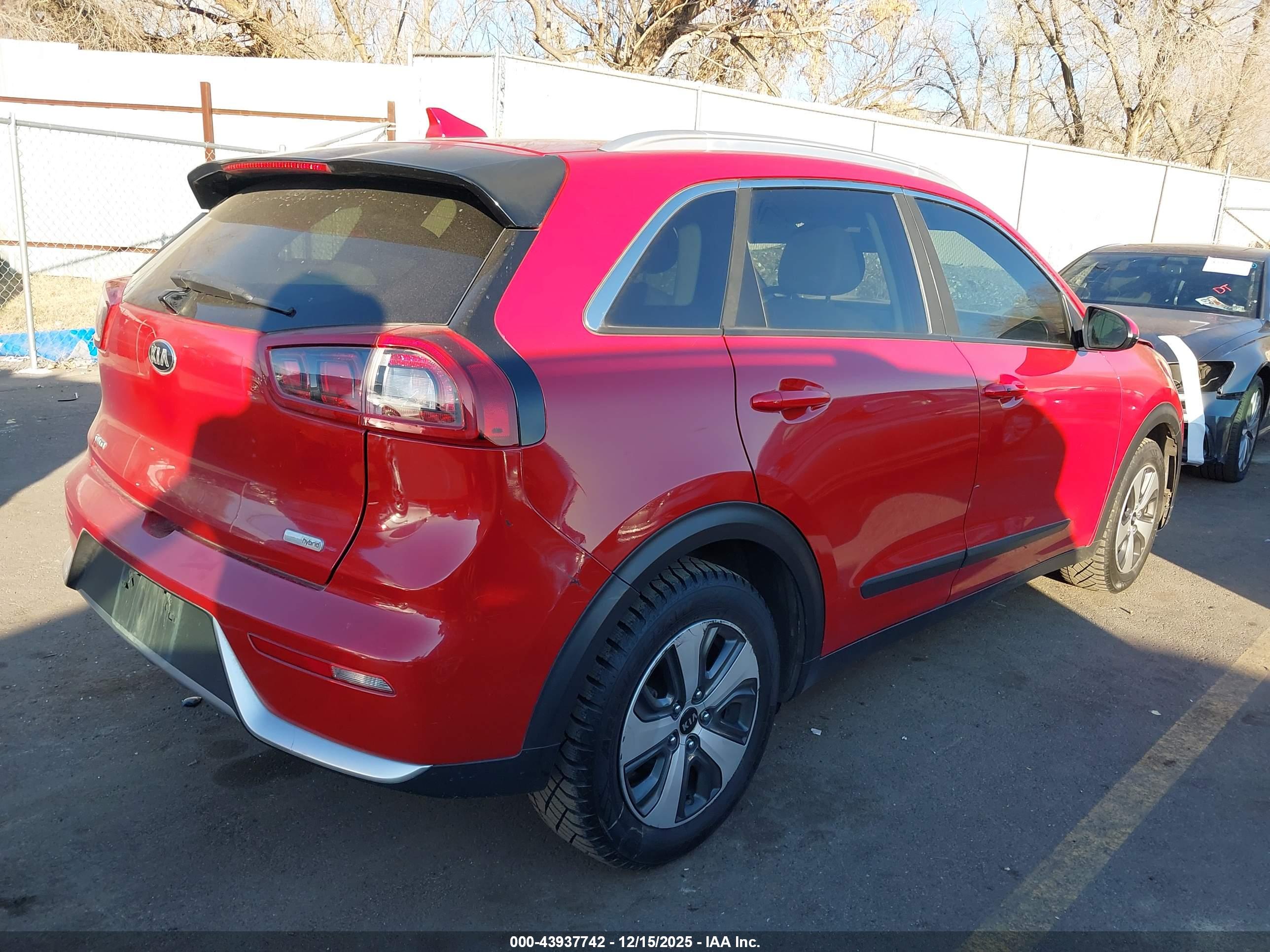 KIA NIRO image 4