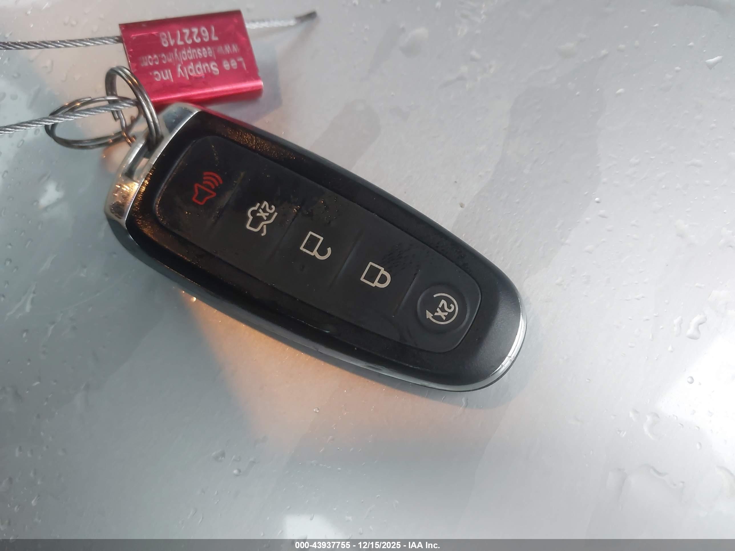 FORD EDGE image 11