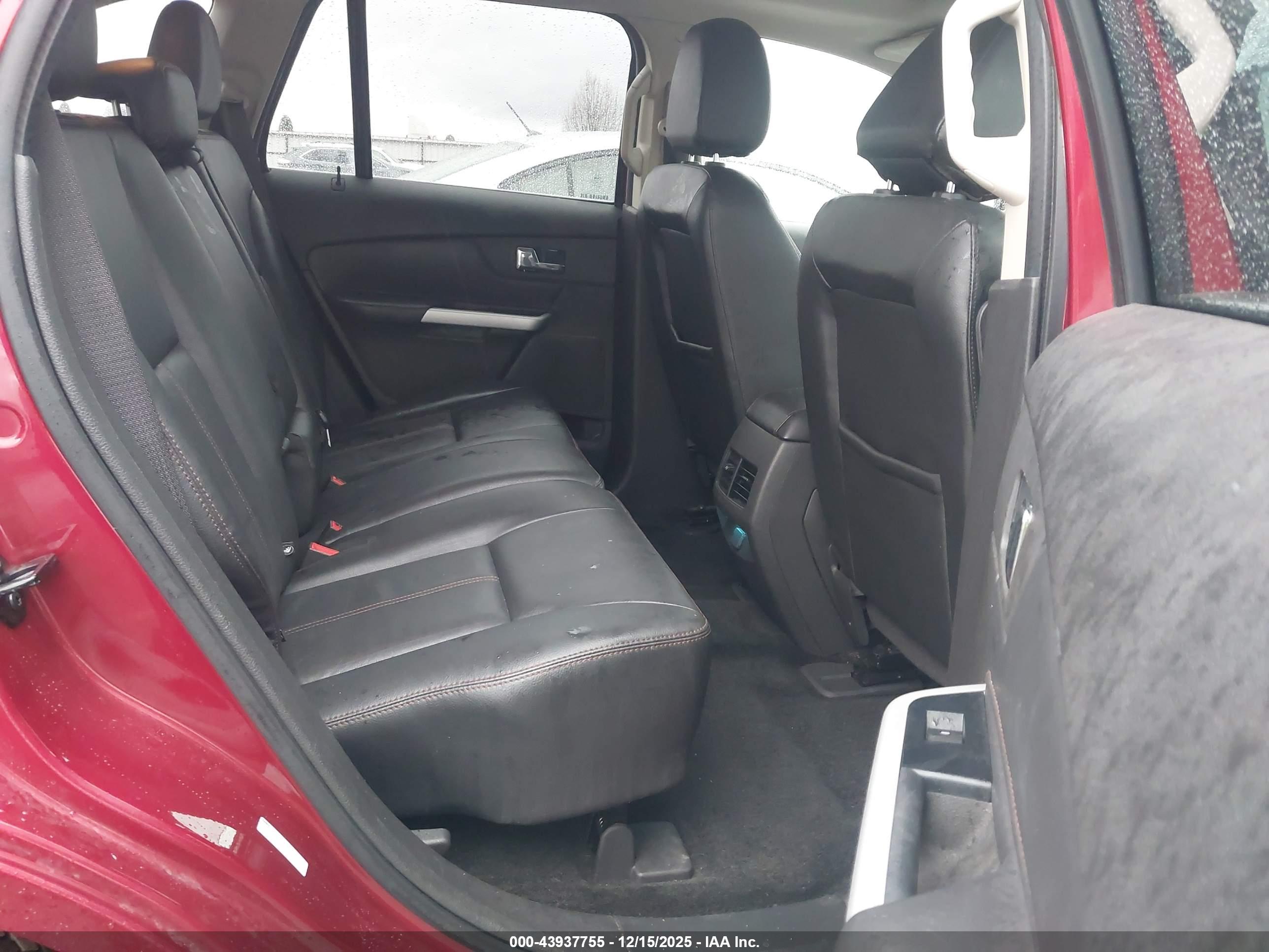 FORD EDGE image 8
