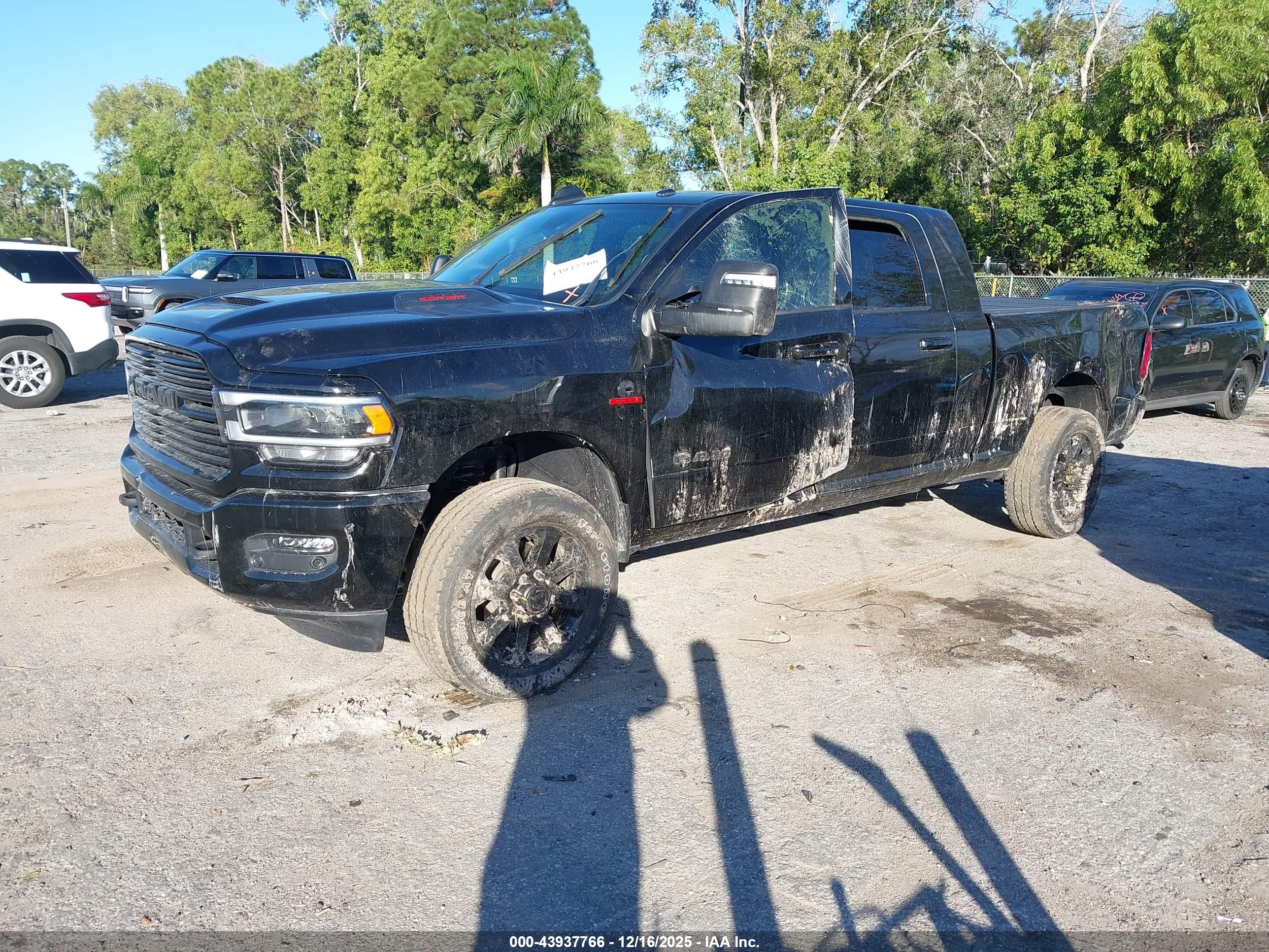 RAM 2500 image 2