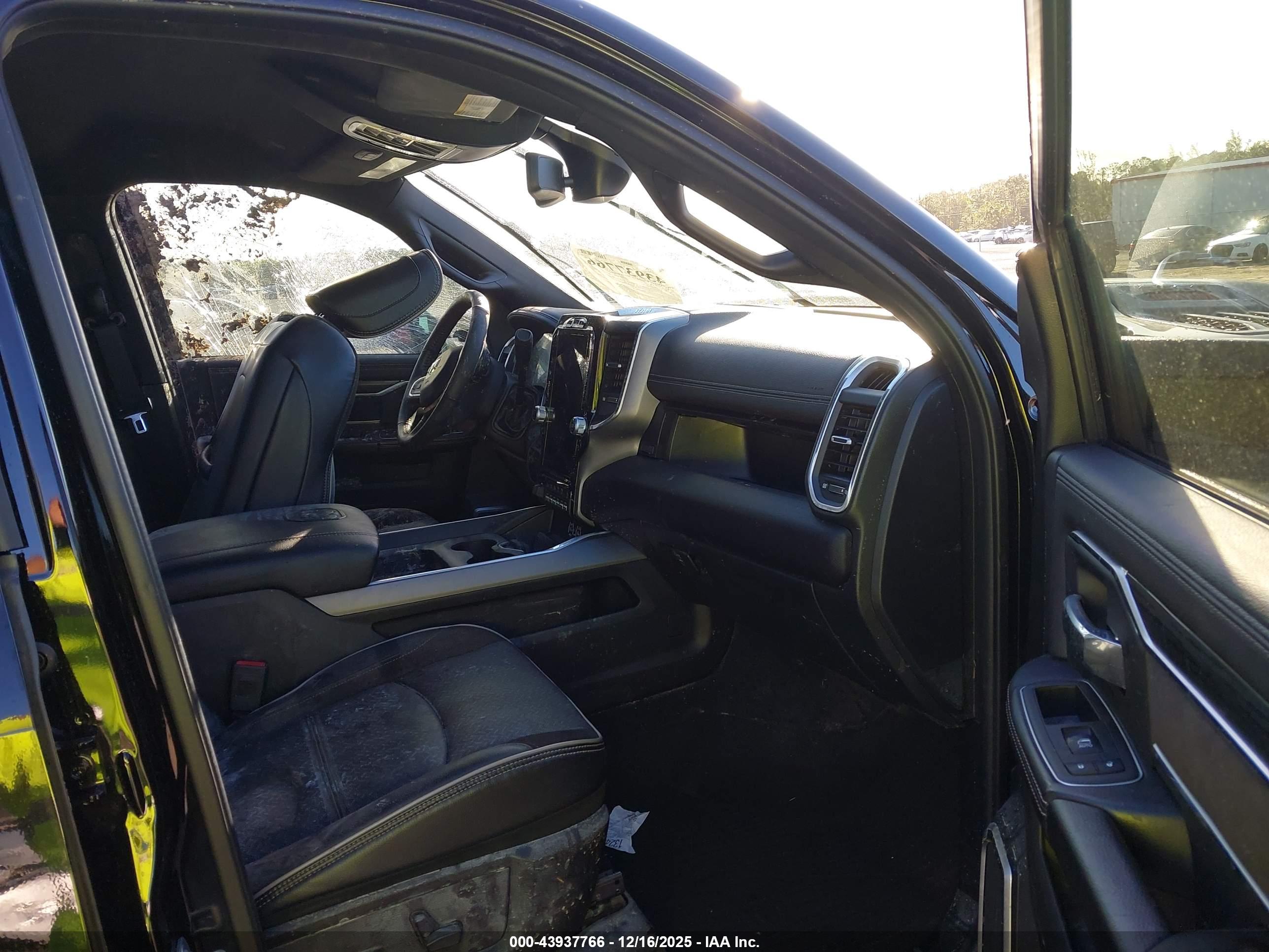 RAM 2500 image 5