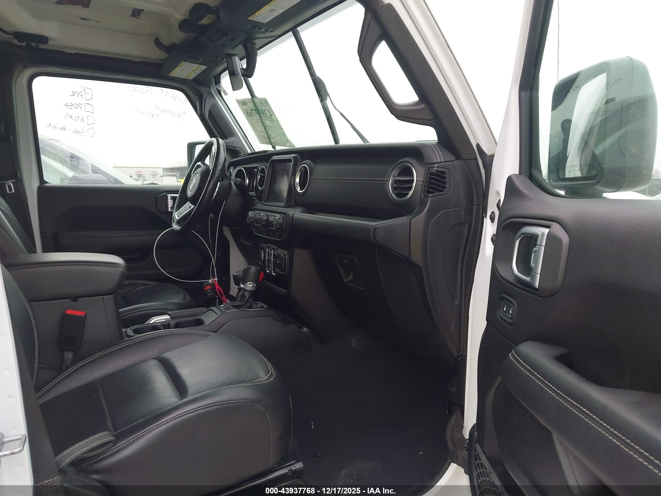 JEEP WRANGLER image 5