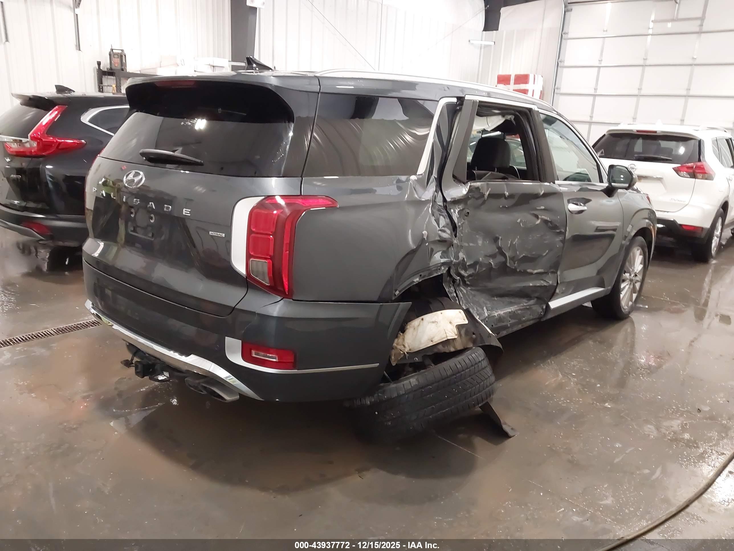 HYUNDAI PALISADE image 4