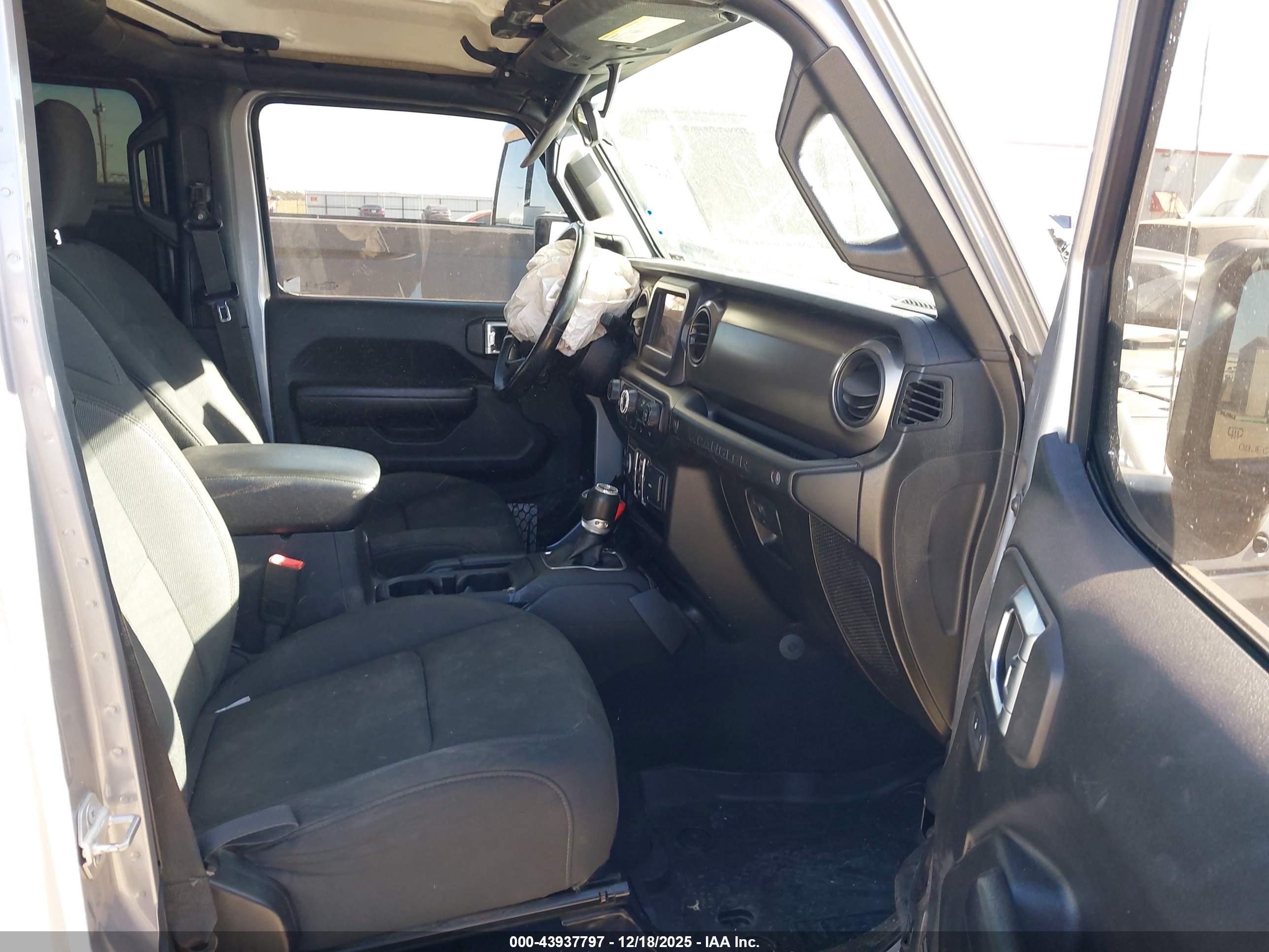 JEEP WRANGLER image 5