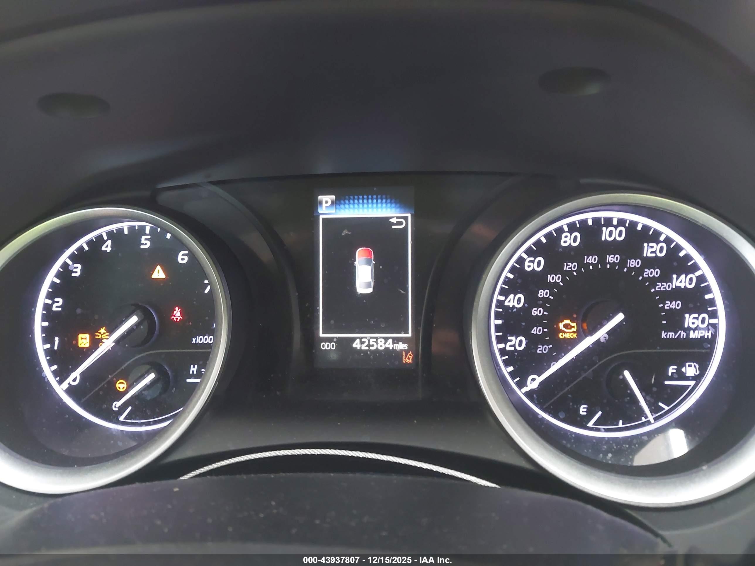 TOYOTA CAMRY image 7