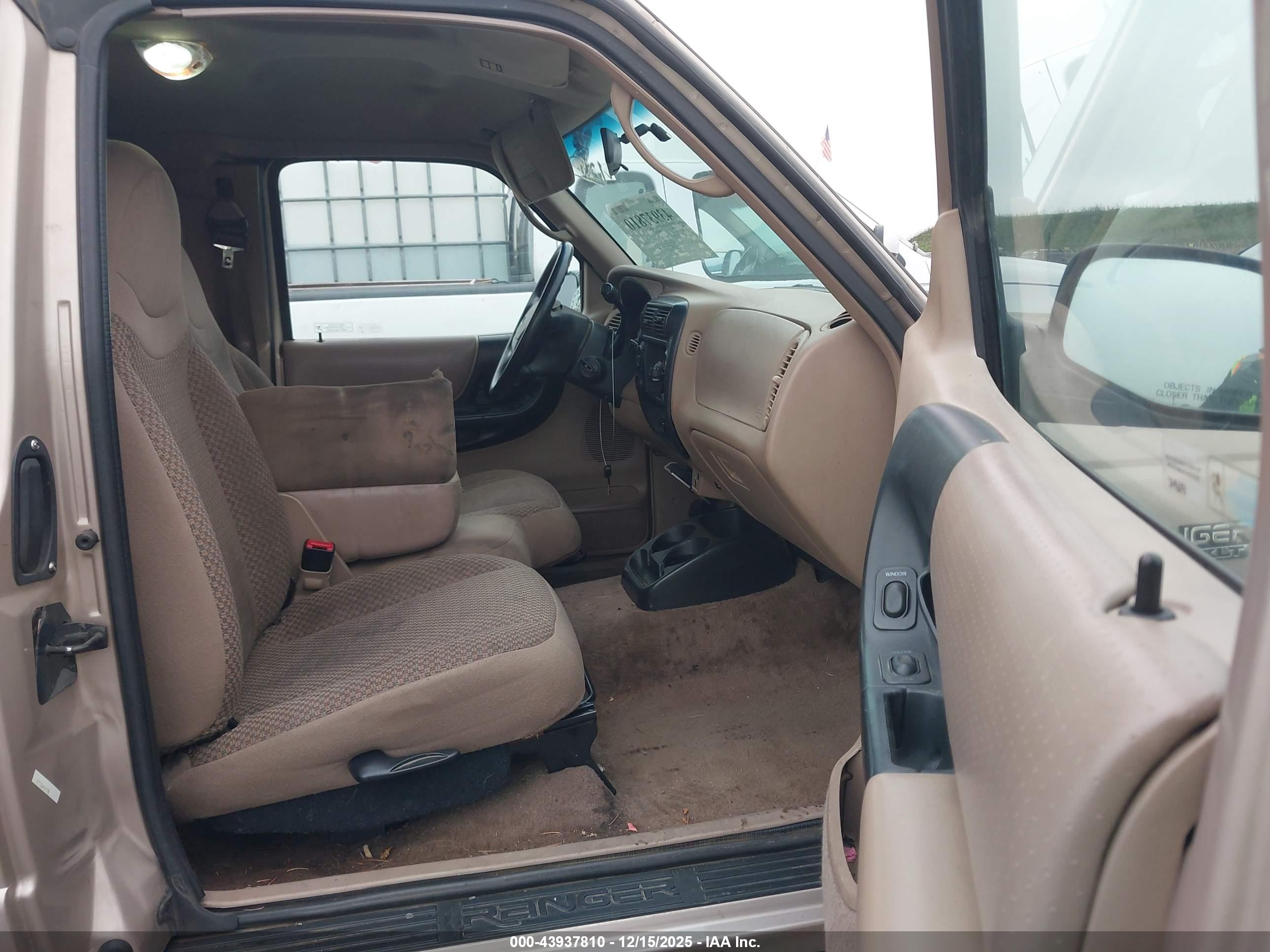 FORD RANGER image 5