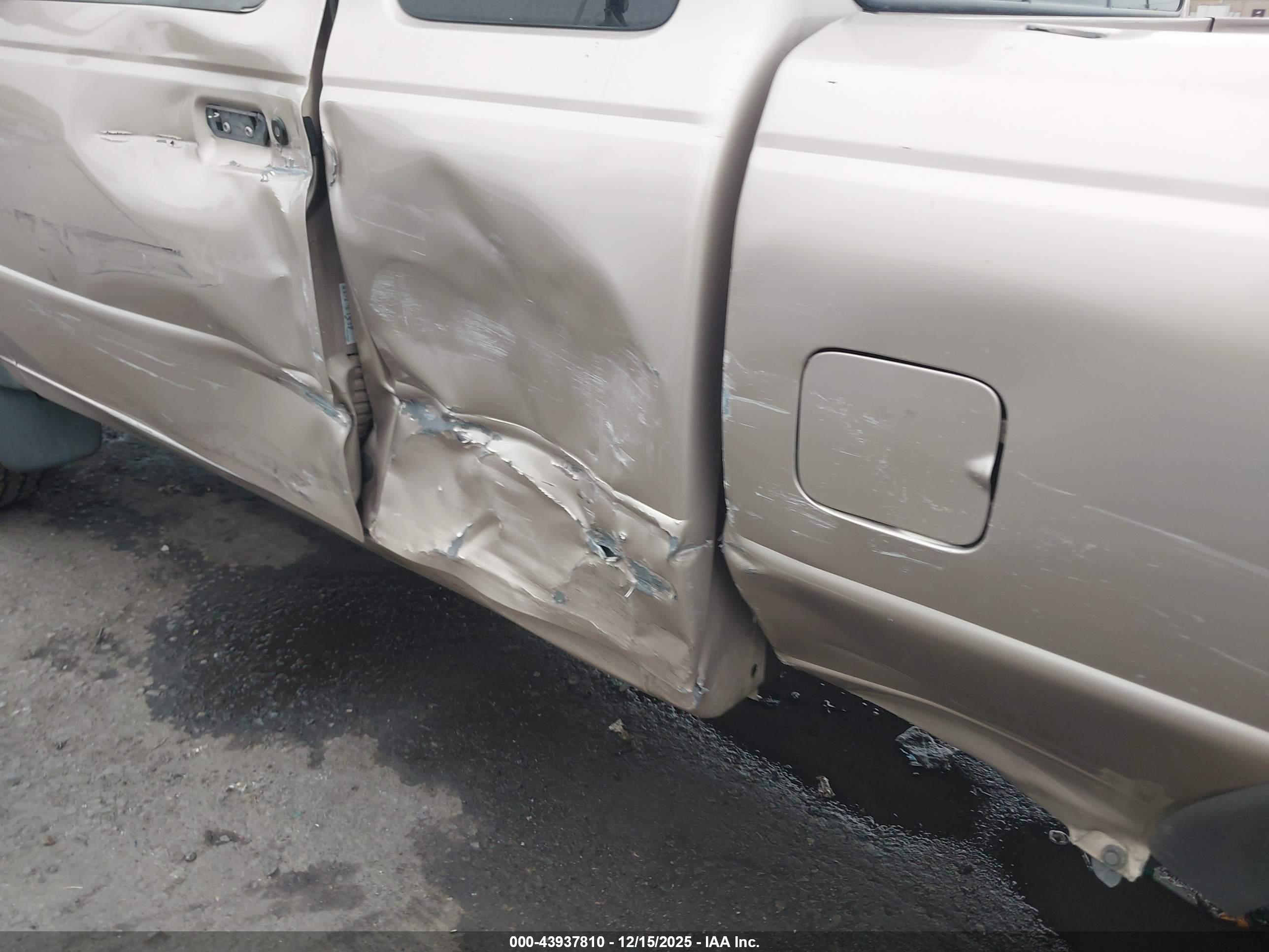 FORD RANGER image 6
