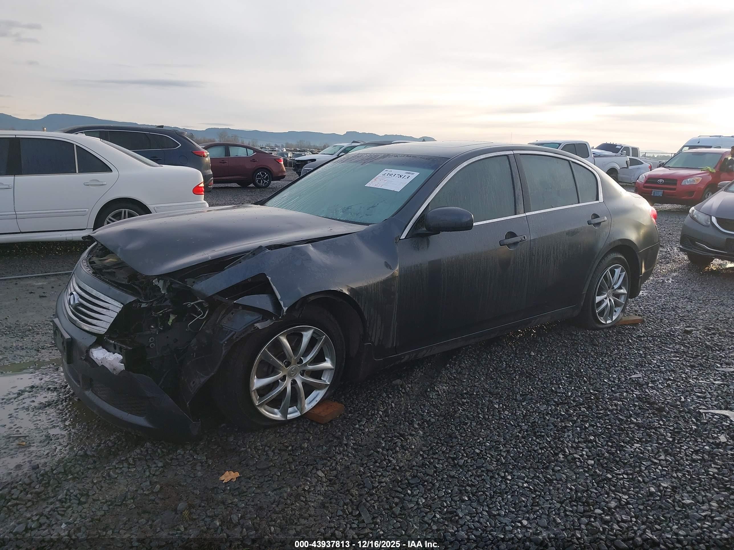 INFINITI G35 image 2