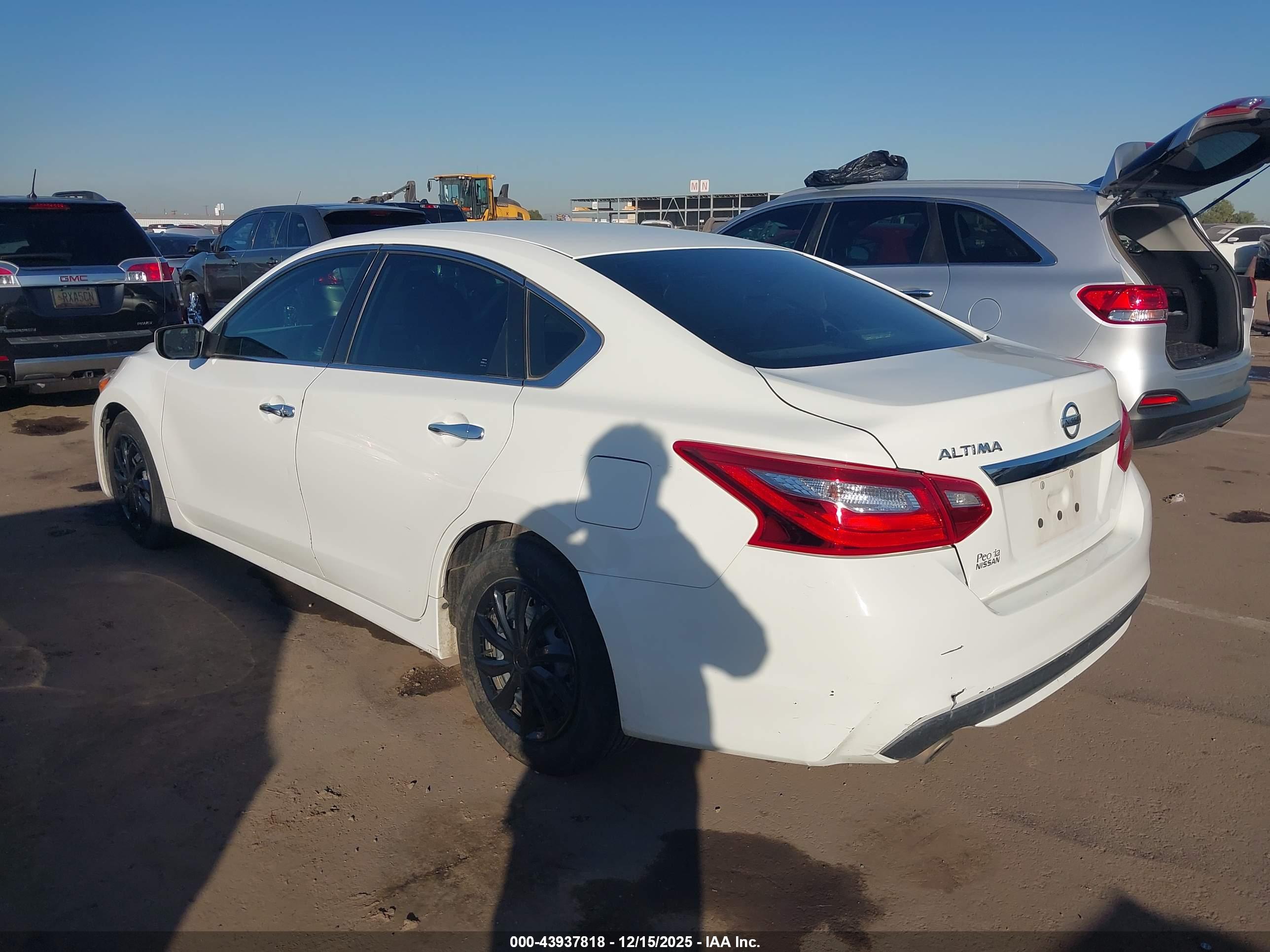 NISSAN ALTIMA image 3