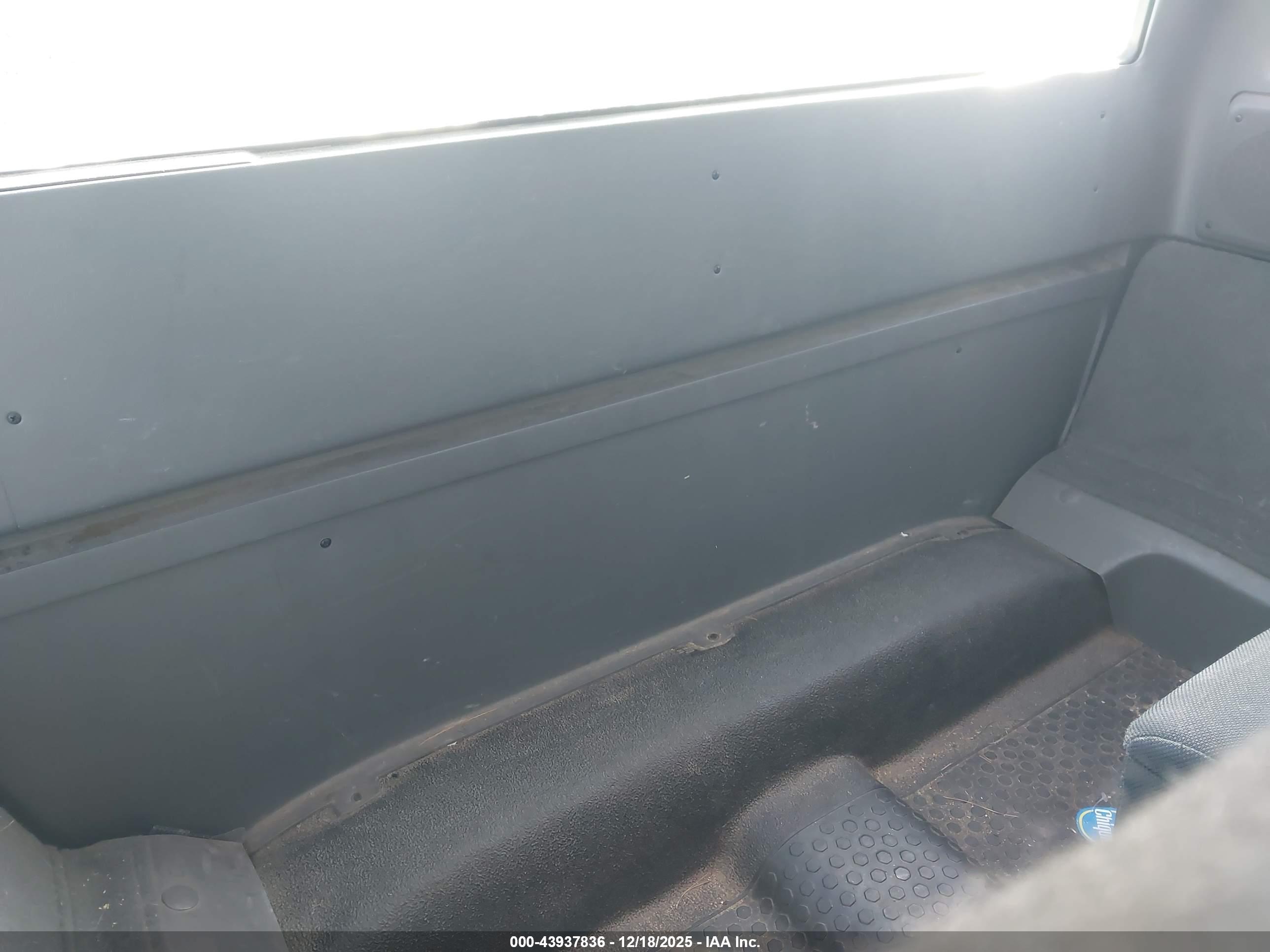 FORD RANGER image 8