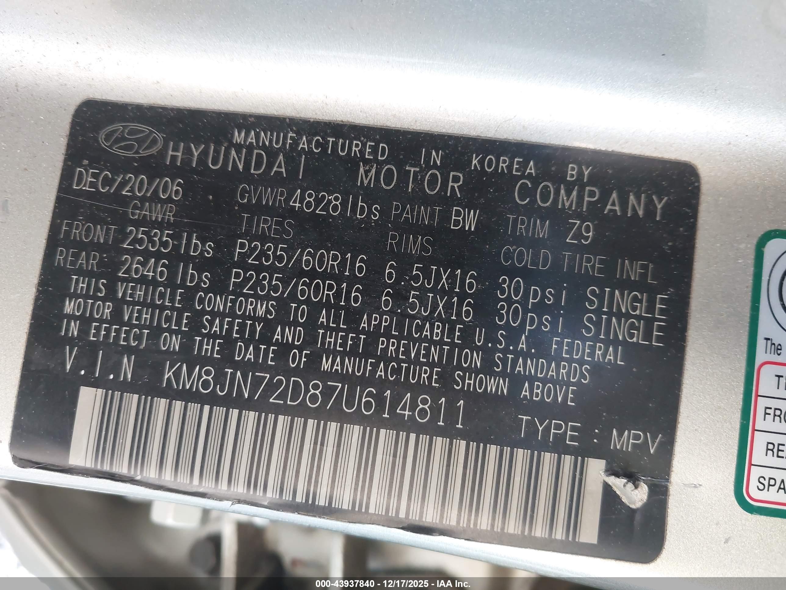 HYUNDAI TUCSON image 9