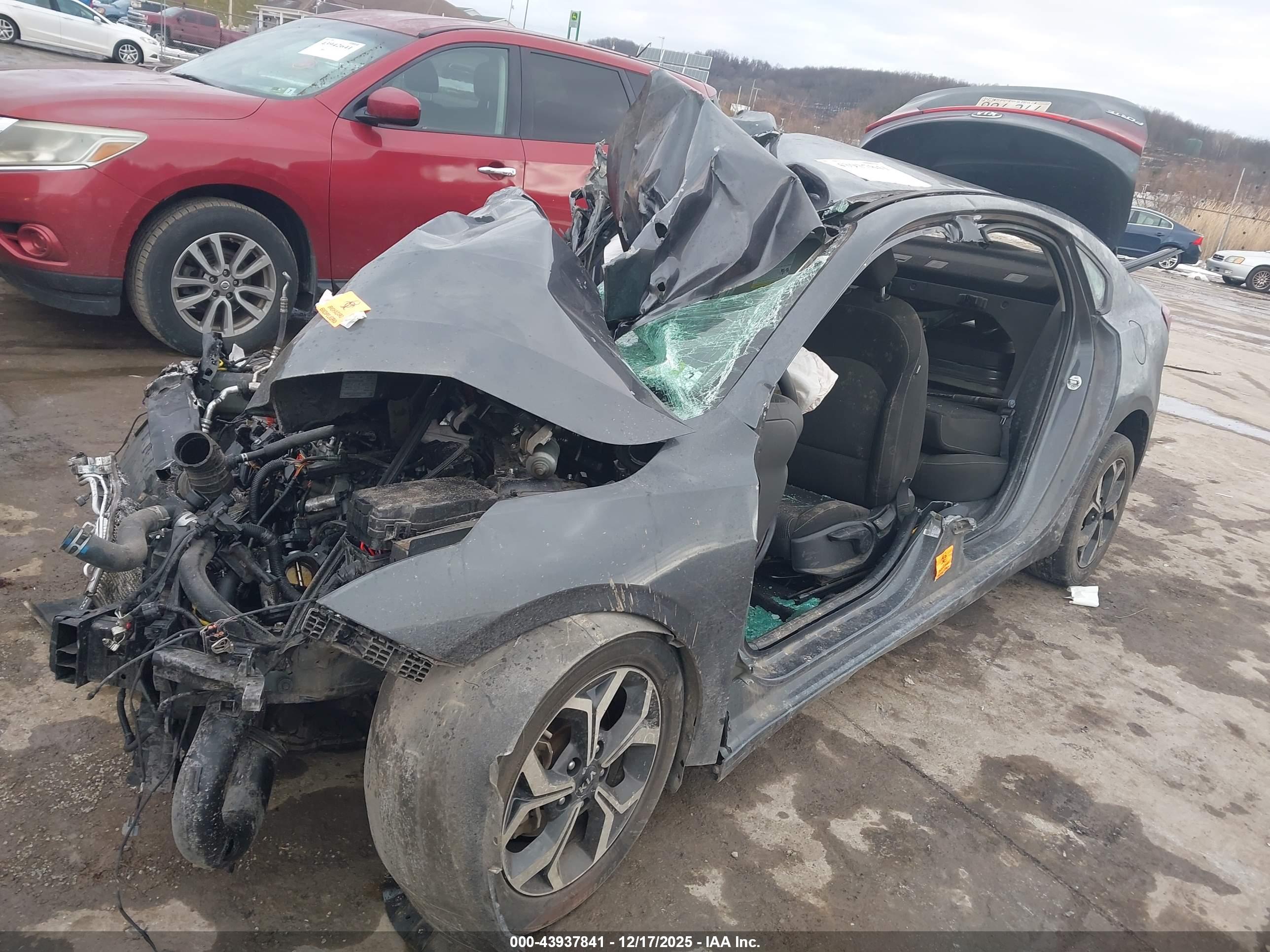 KIA FORTE image 2