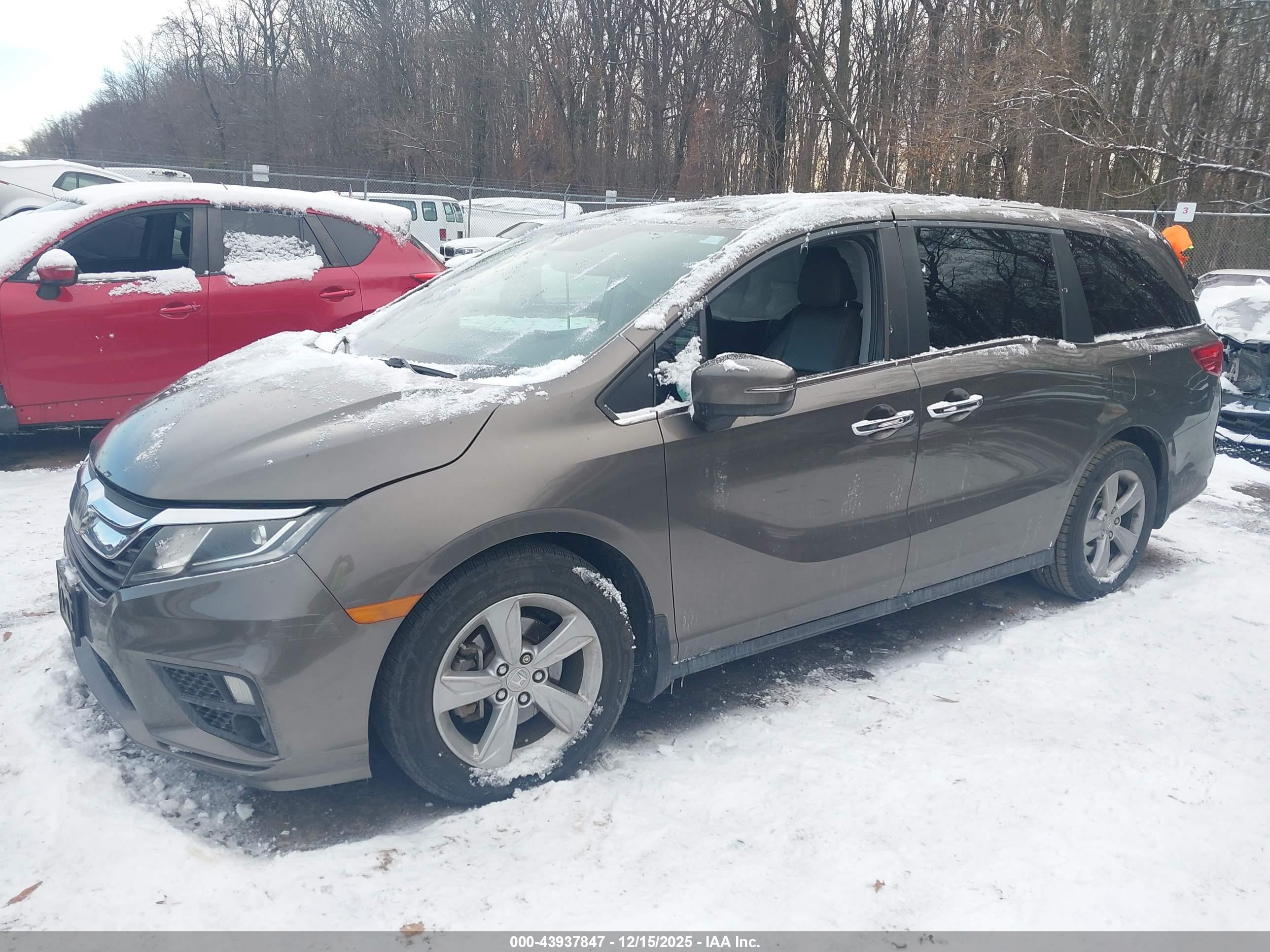 HONDA ODYSSEY image 2