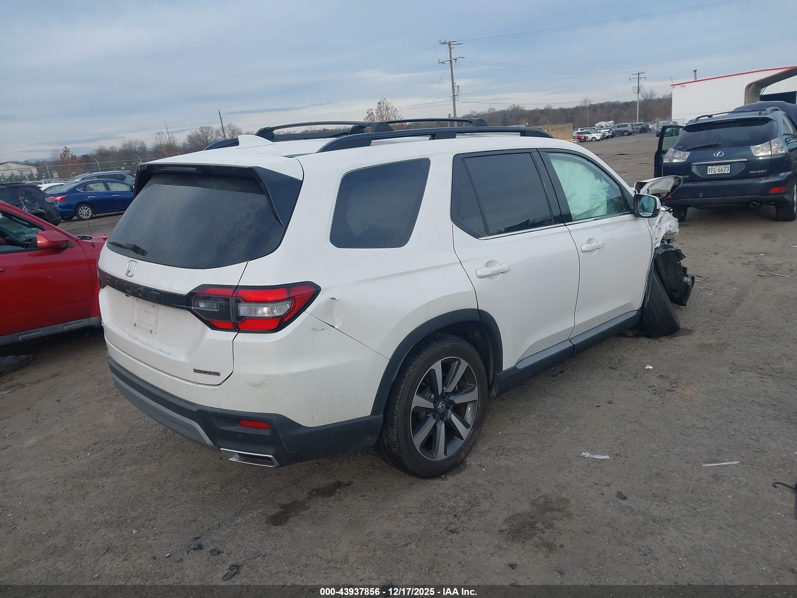 HONDA PILOT image 4