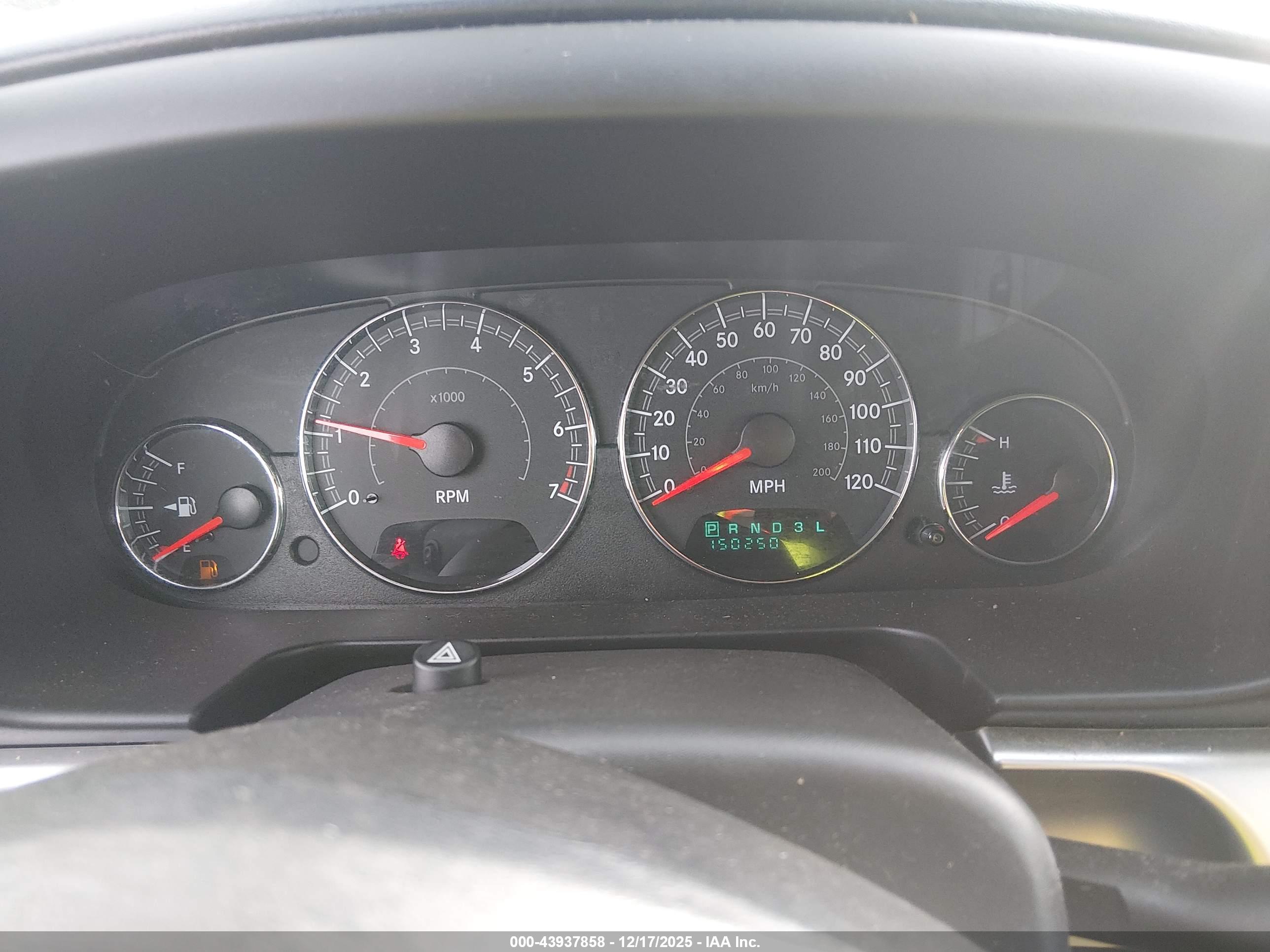 CHRYSLER SEBRING image 7