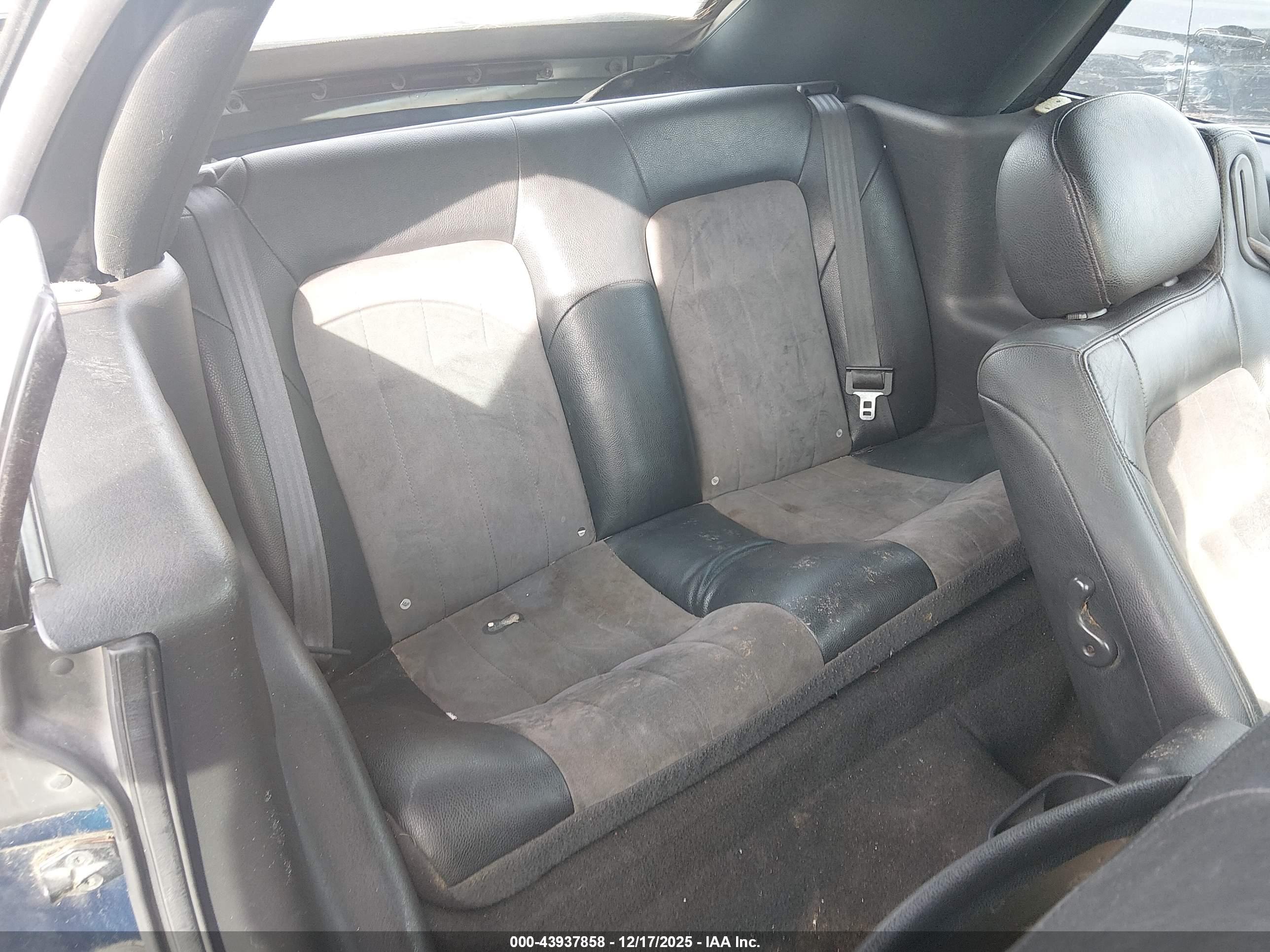 CHRYSLER SEBRING image 8