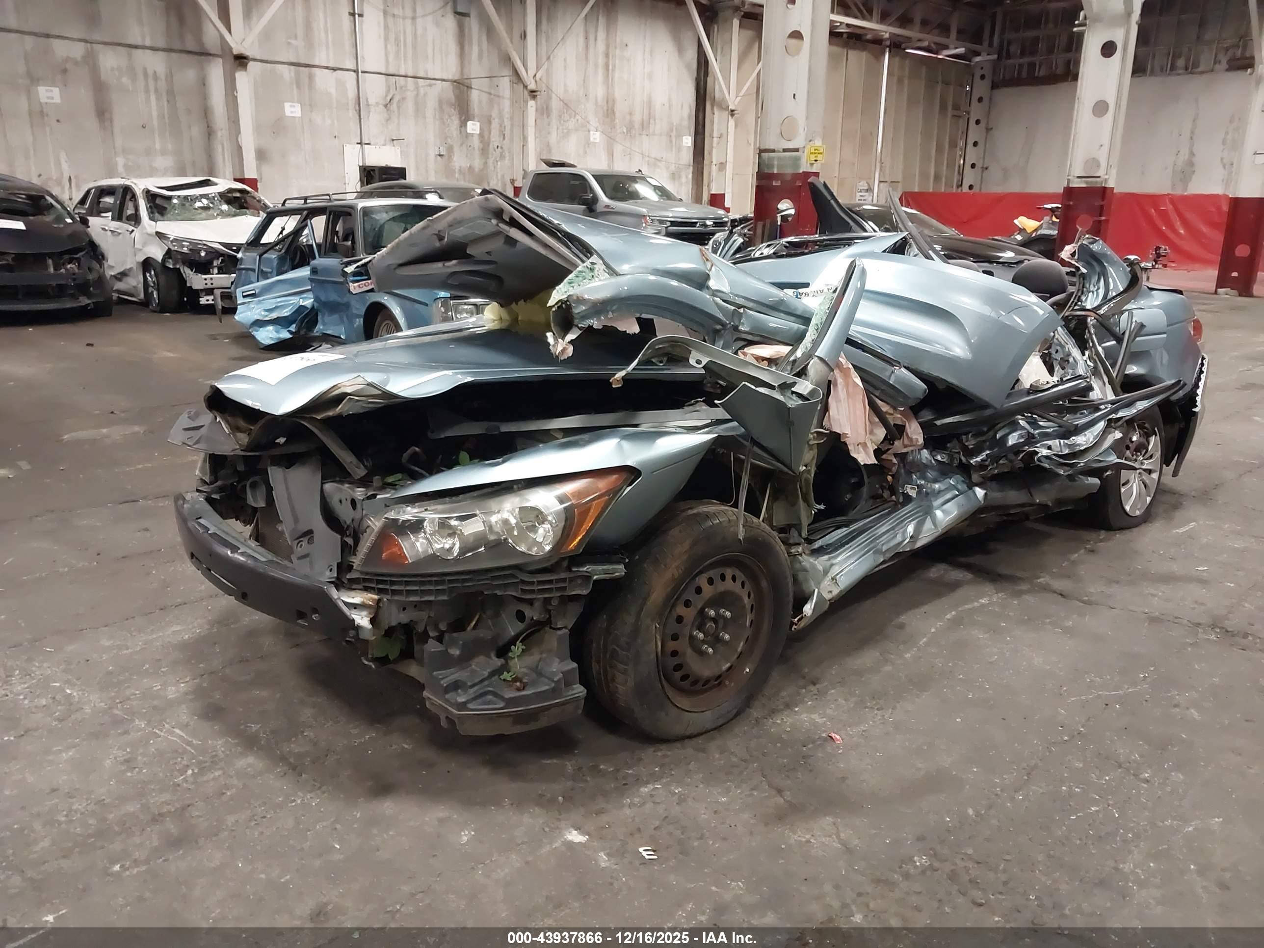 HONDA ACCORD image 2