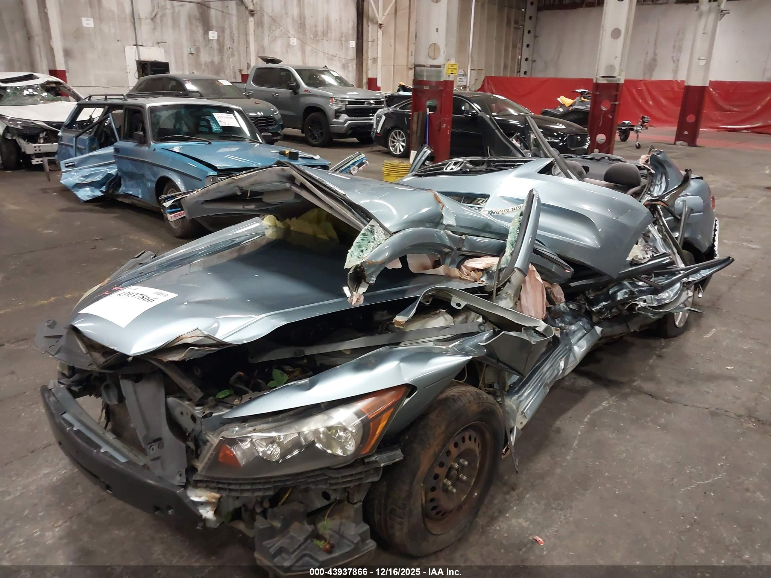 HONDA ACCORD image 6