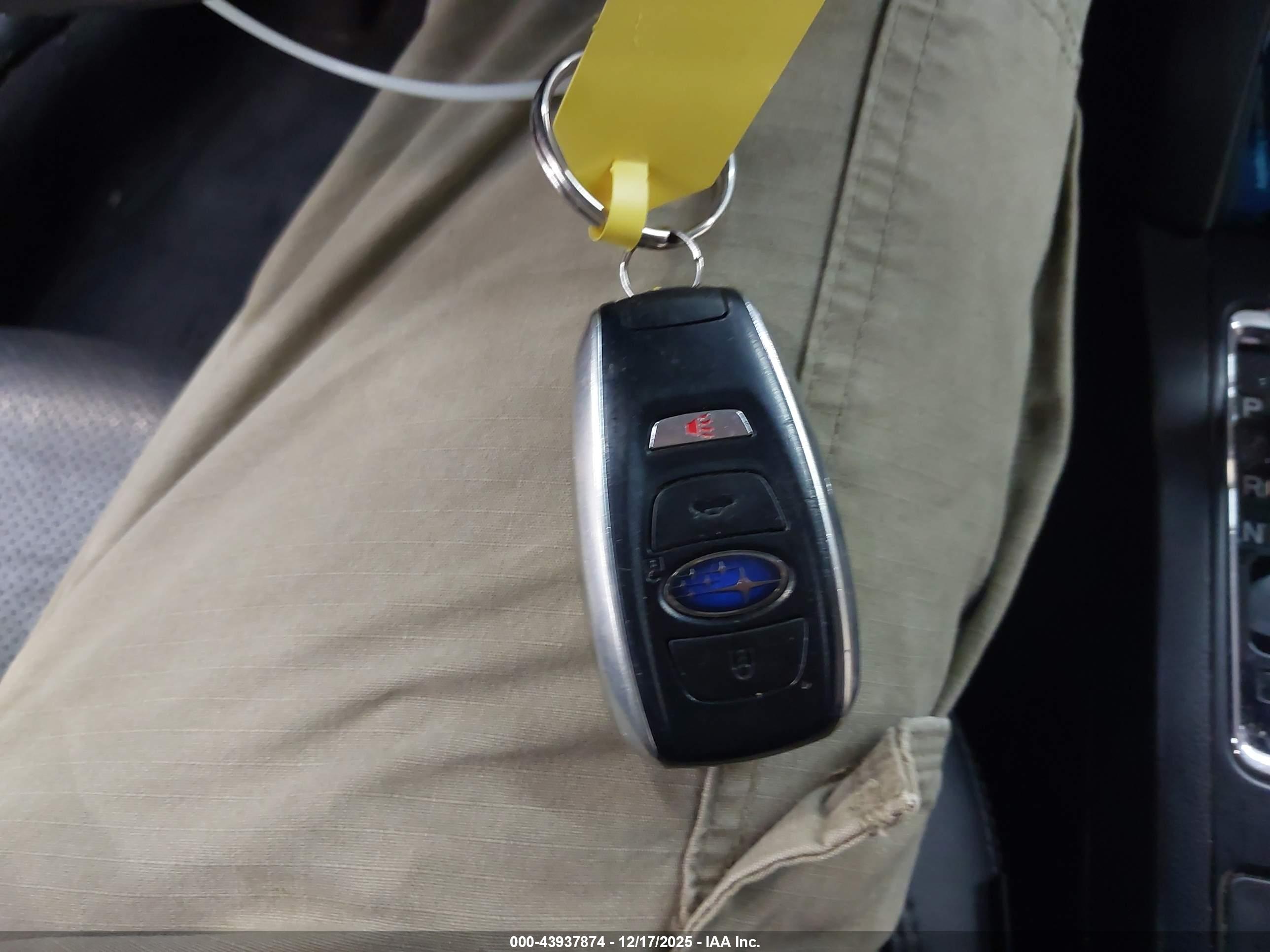 SUBARU OUTBACK image 11