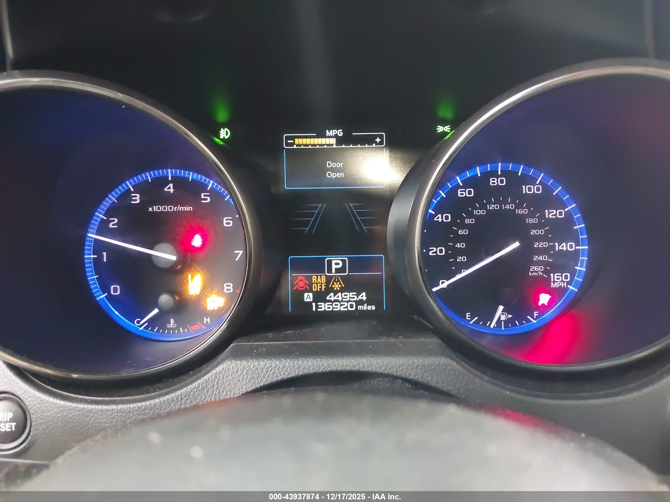 SUBARU OUTBACK image 7