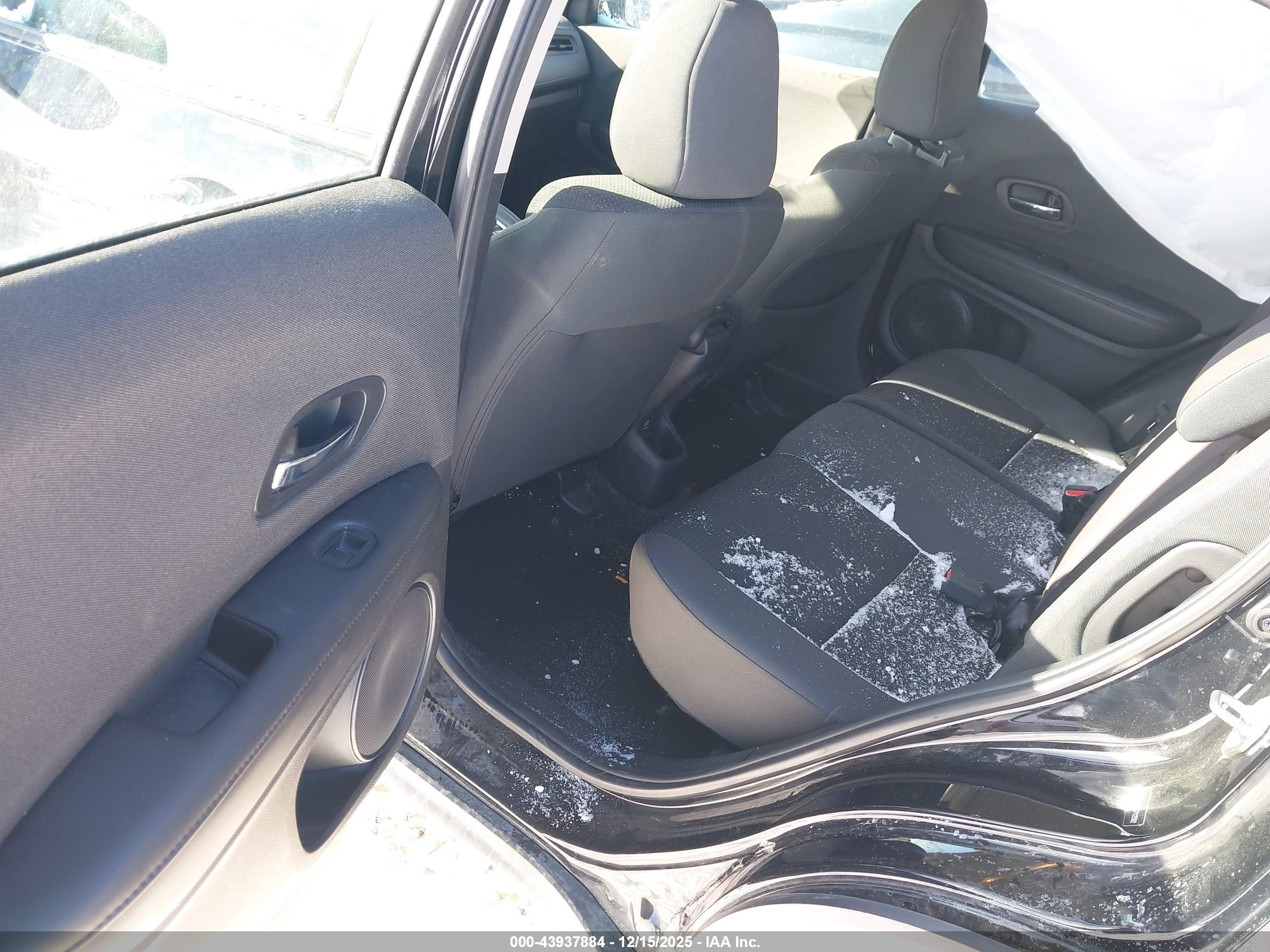 HONDA HR-V image 8