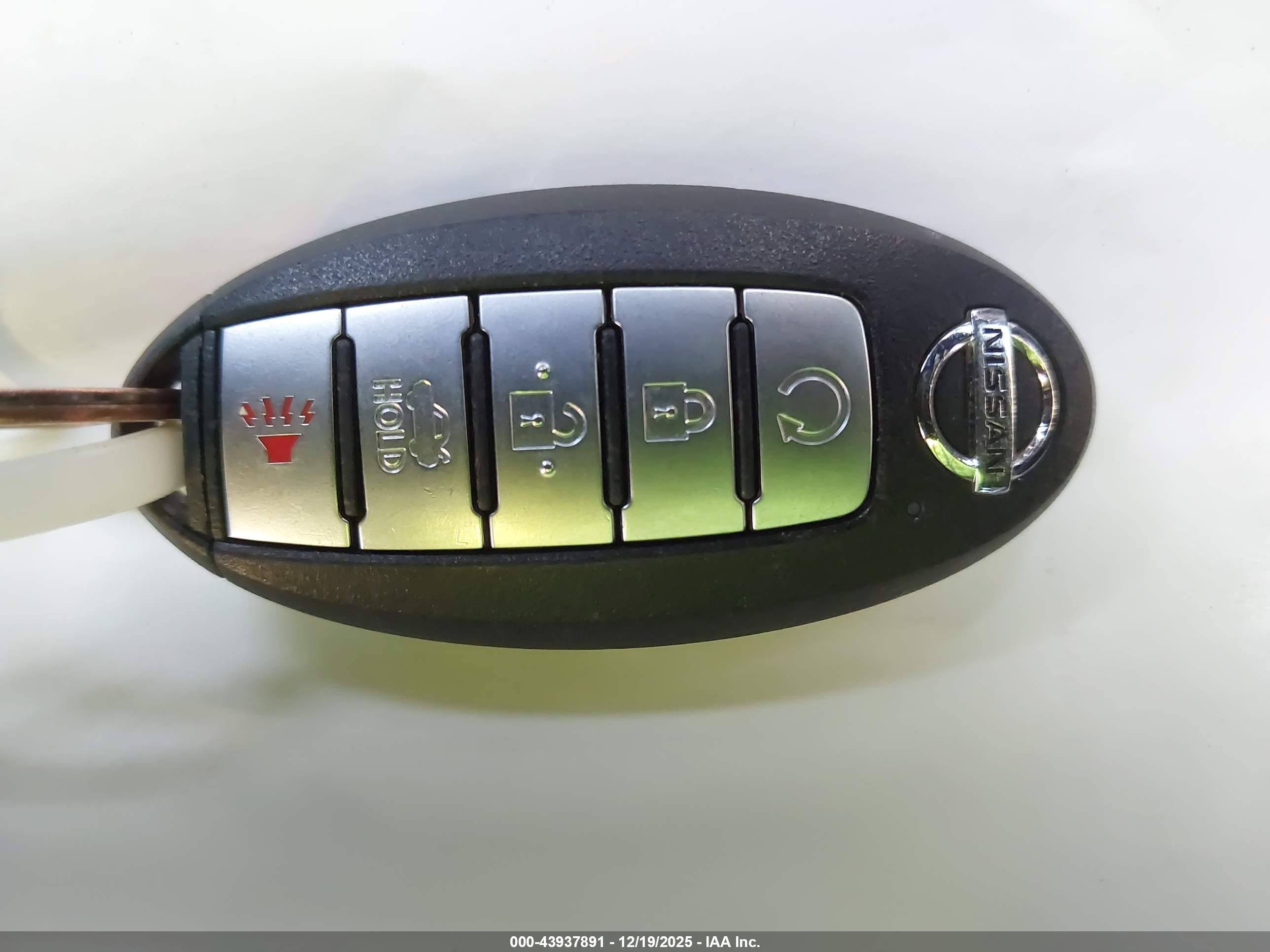 NISSAN ALTIMA image 11
