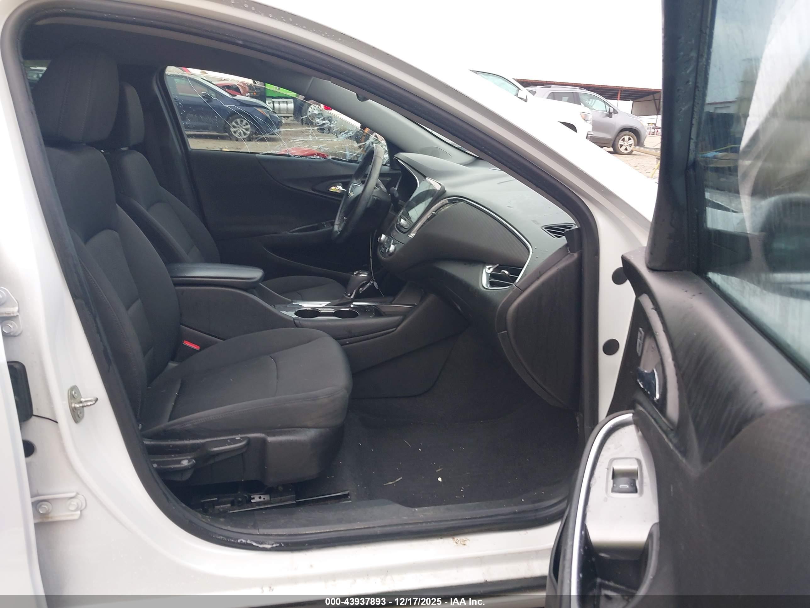 CHEVROLET MALIBU image 5