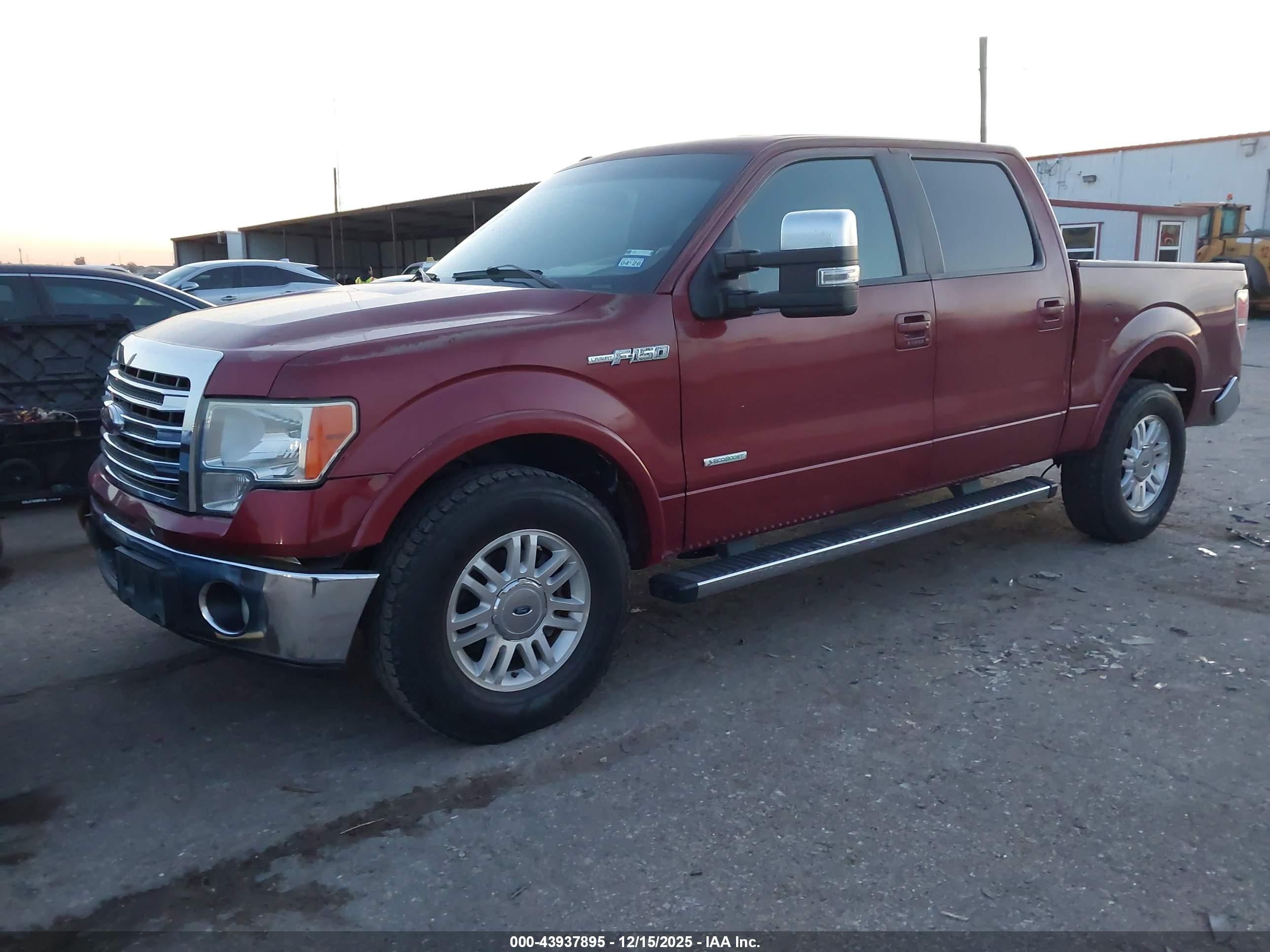 FORD F-150 image 2