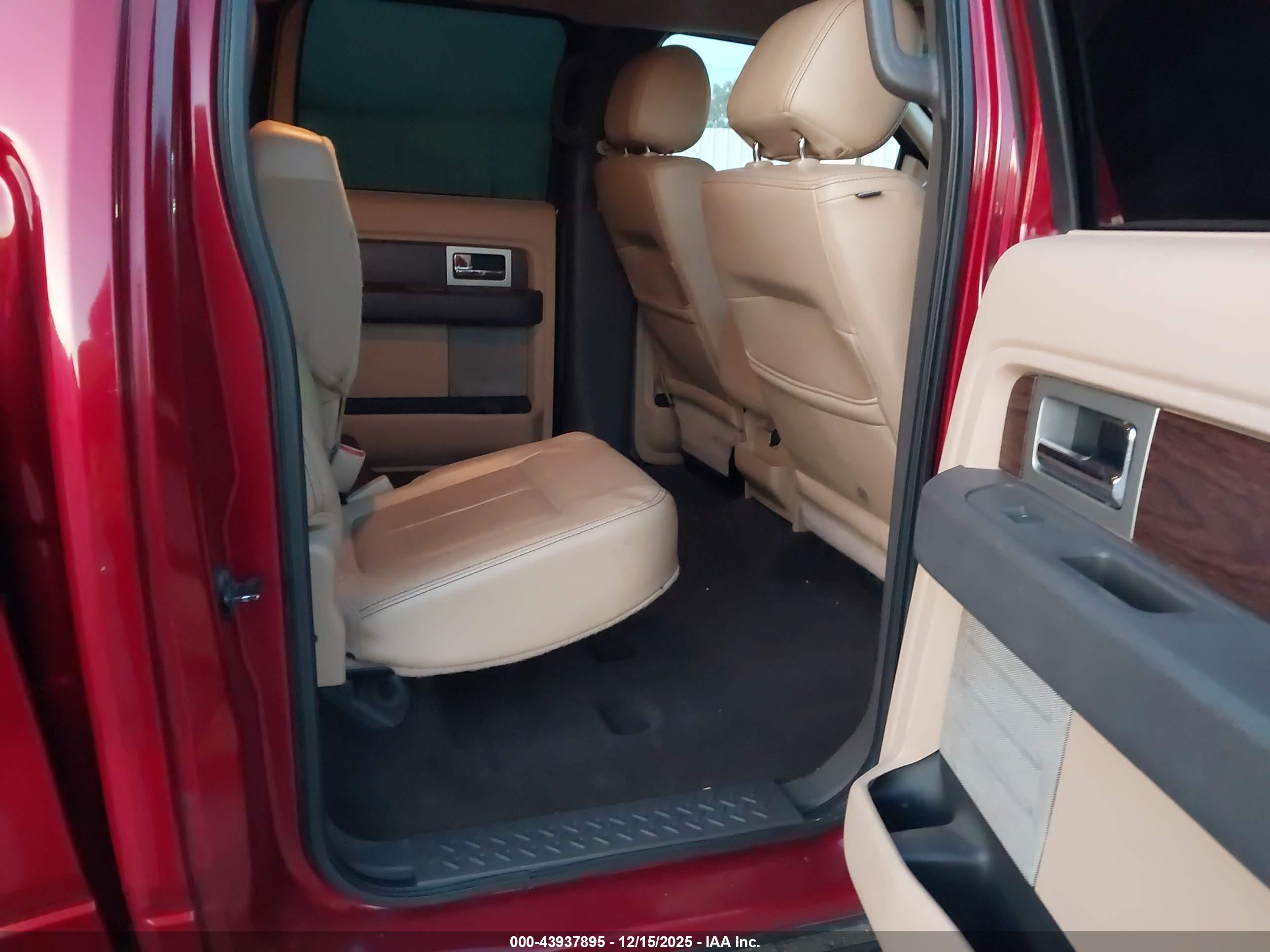 FORD F-150 image 8
