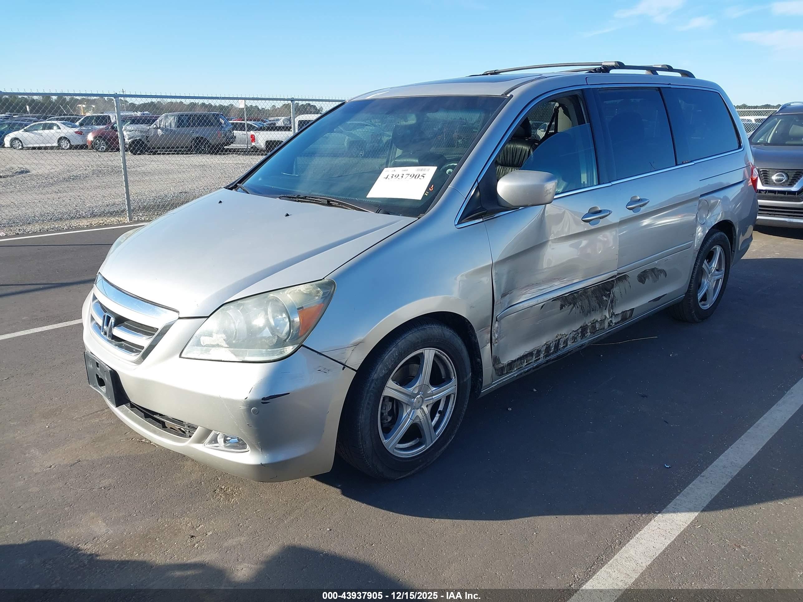HONDA ODYSSEY image 2