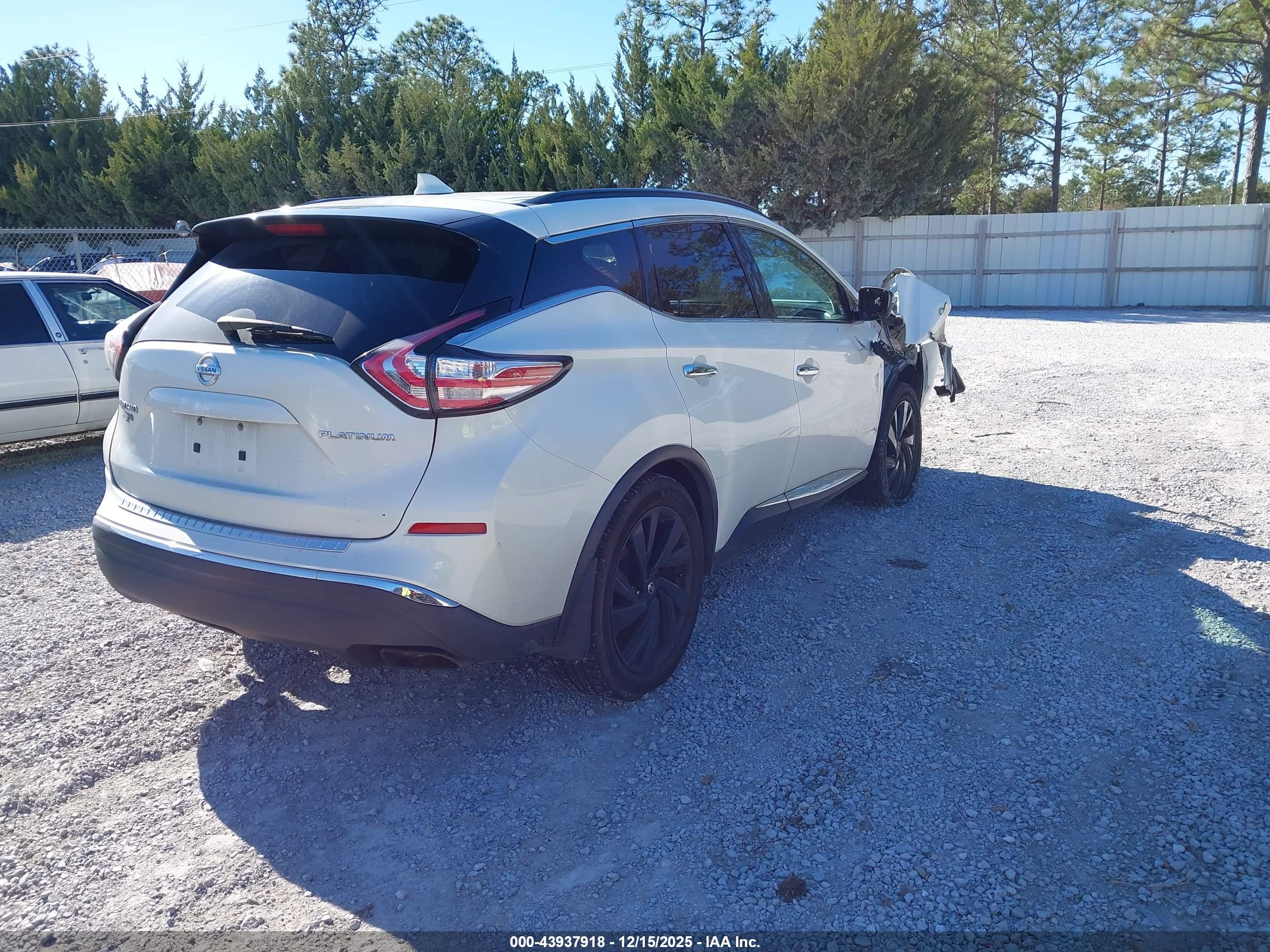 NISSAN MURANO image 4
