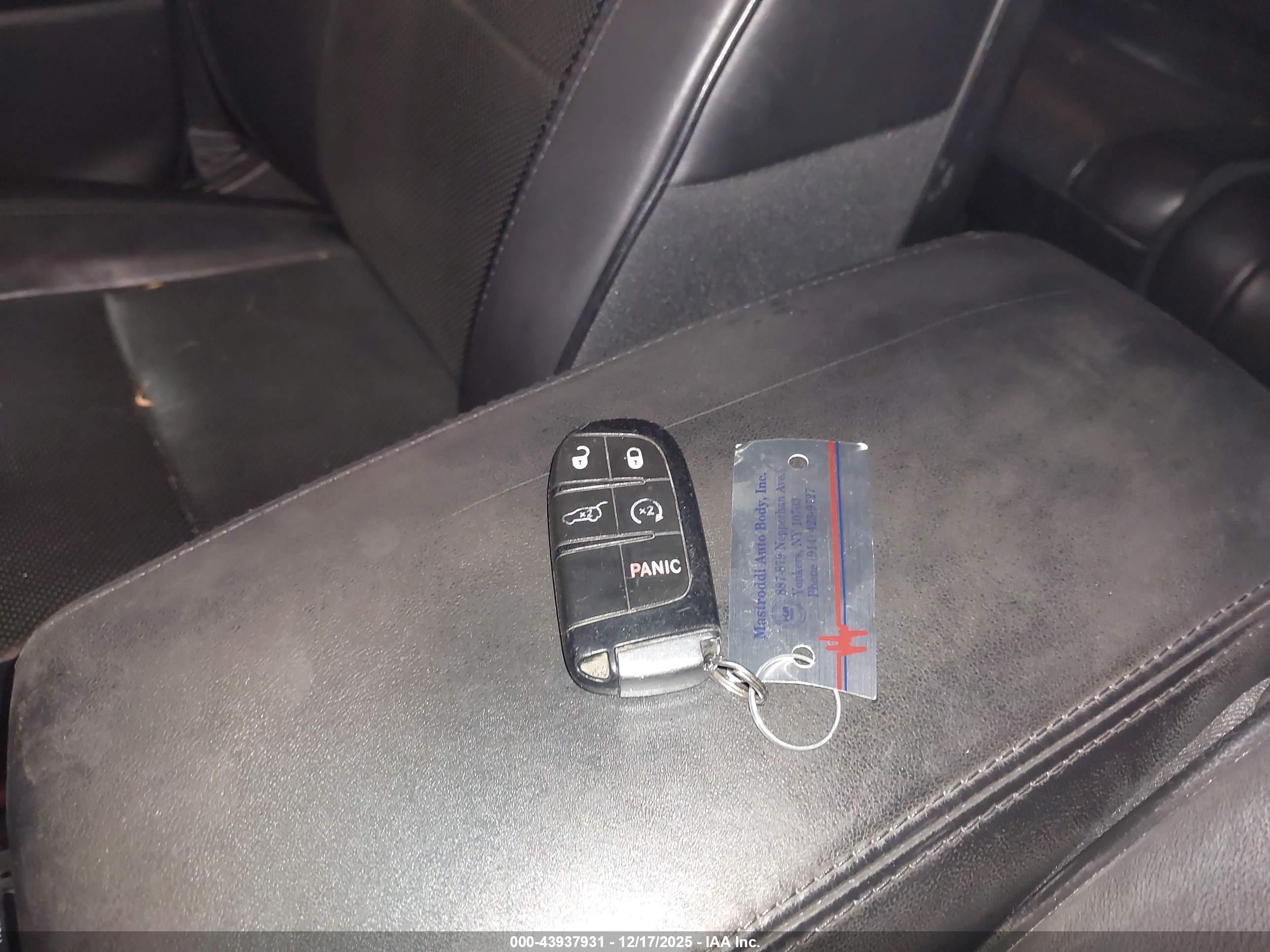 JEEP GRAND image 11