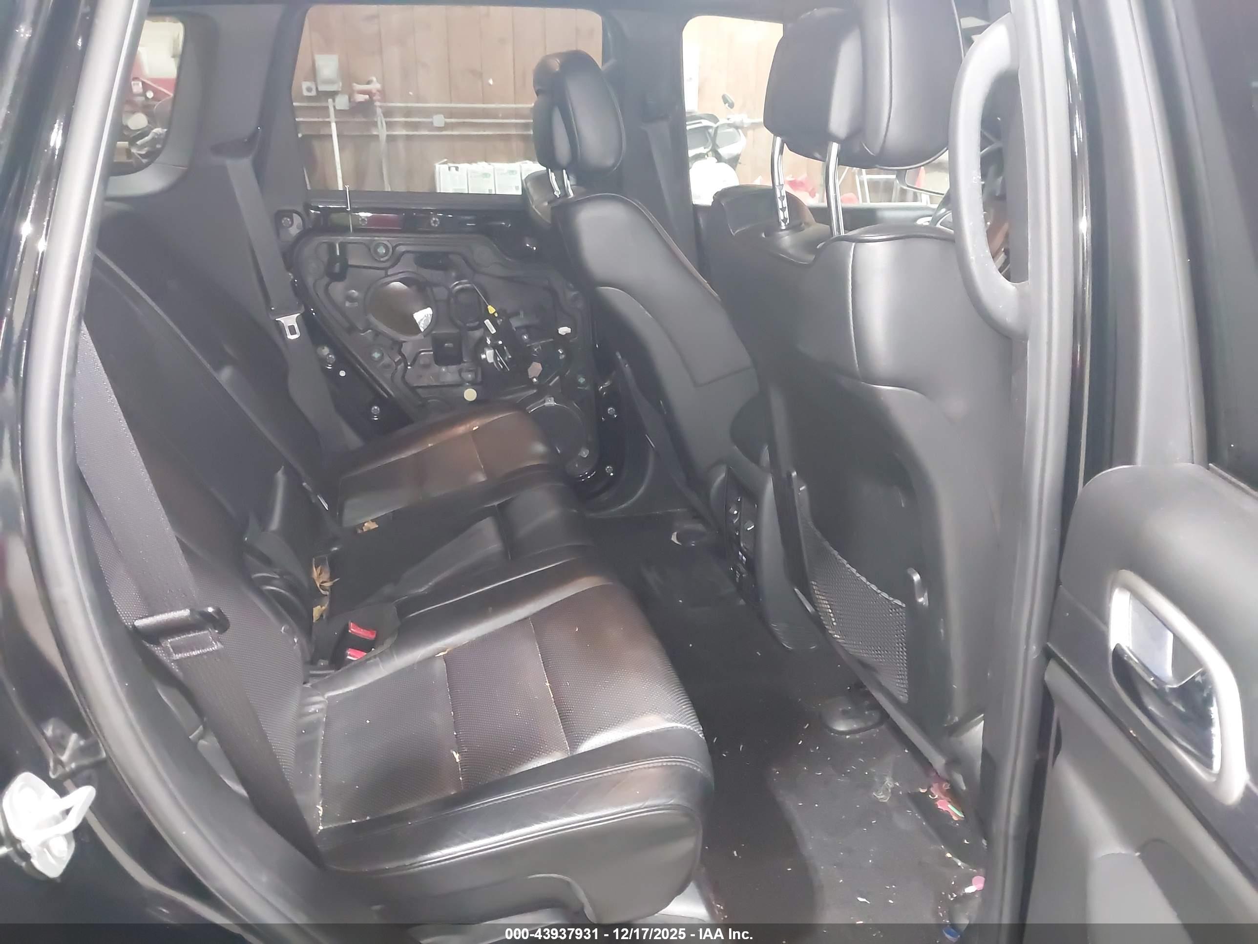 JEEP GRAND image 8