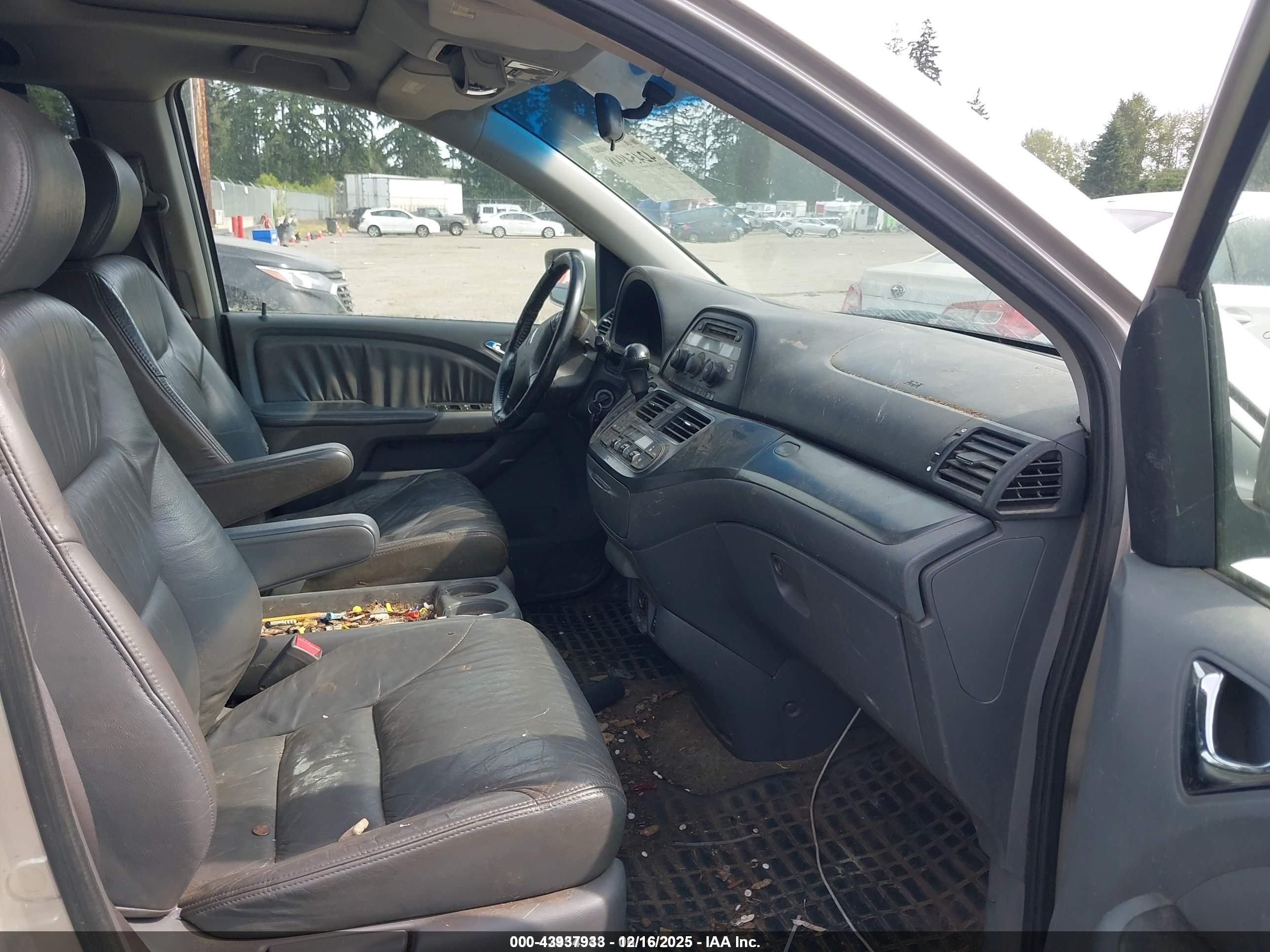 HONDA ODYSSEY image 5