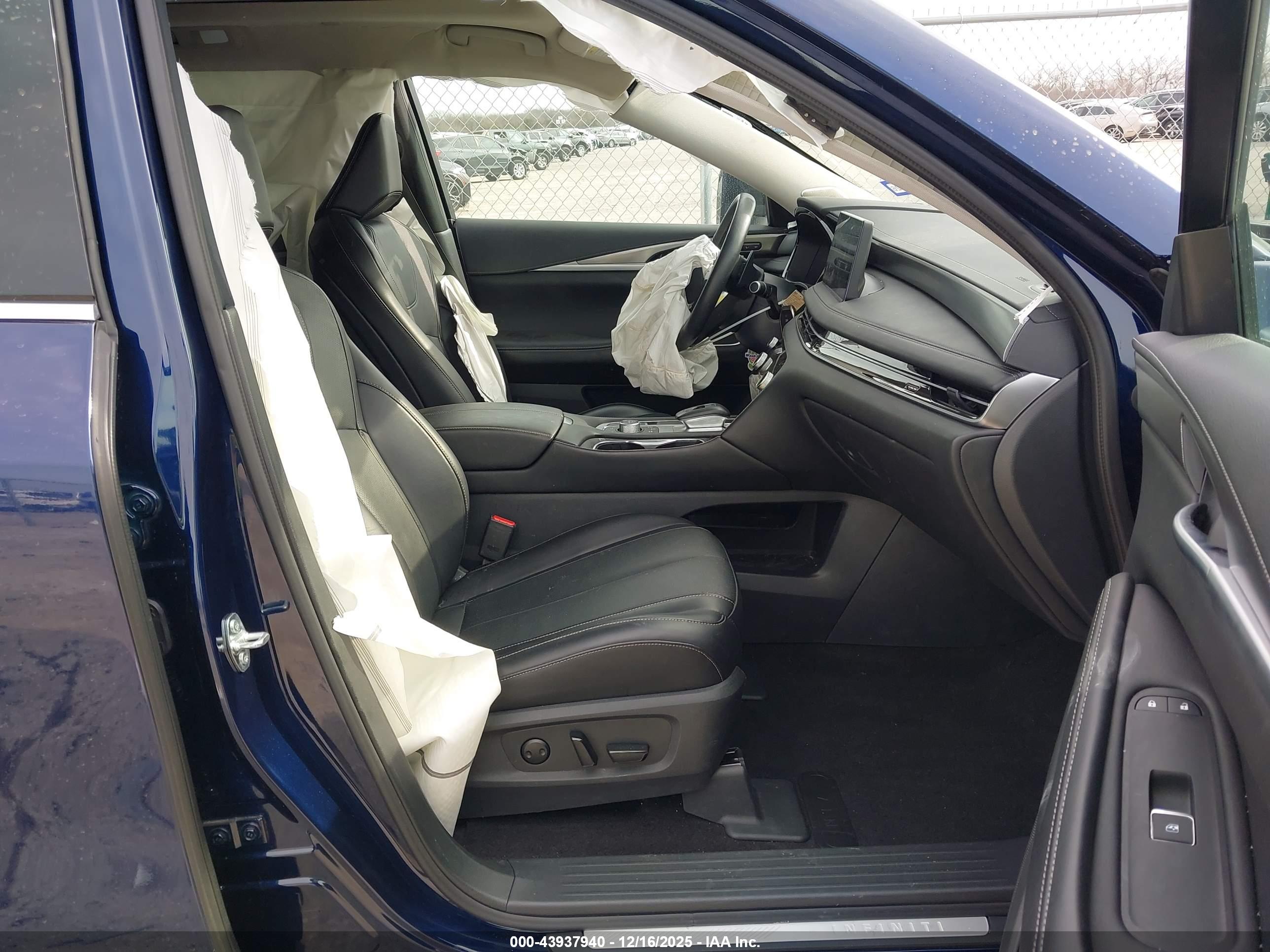INFINITI QX60 image 5