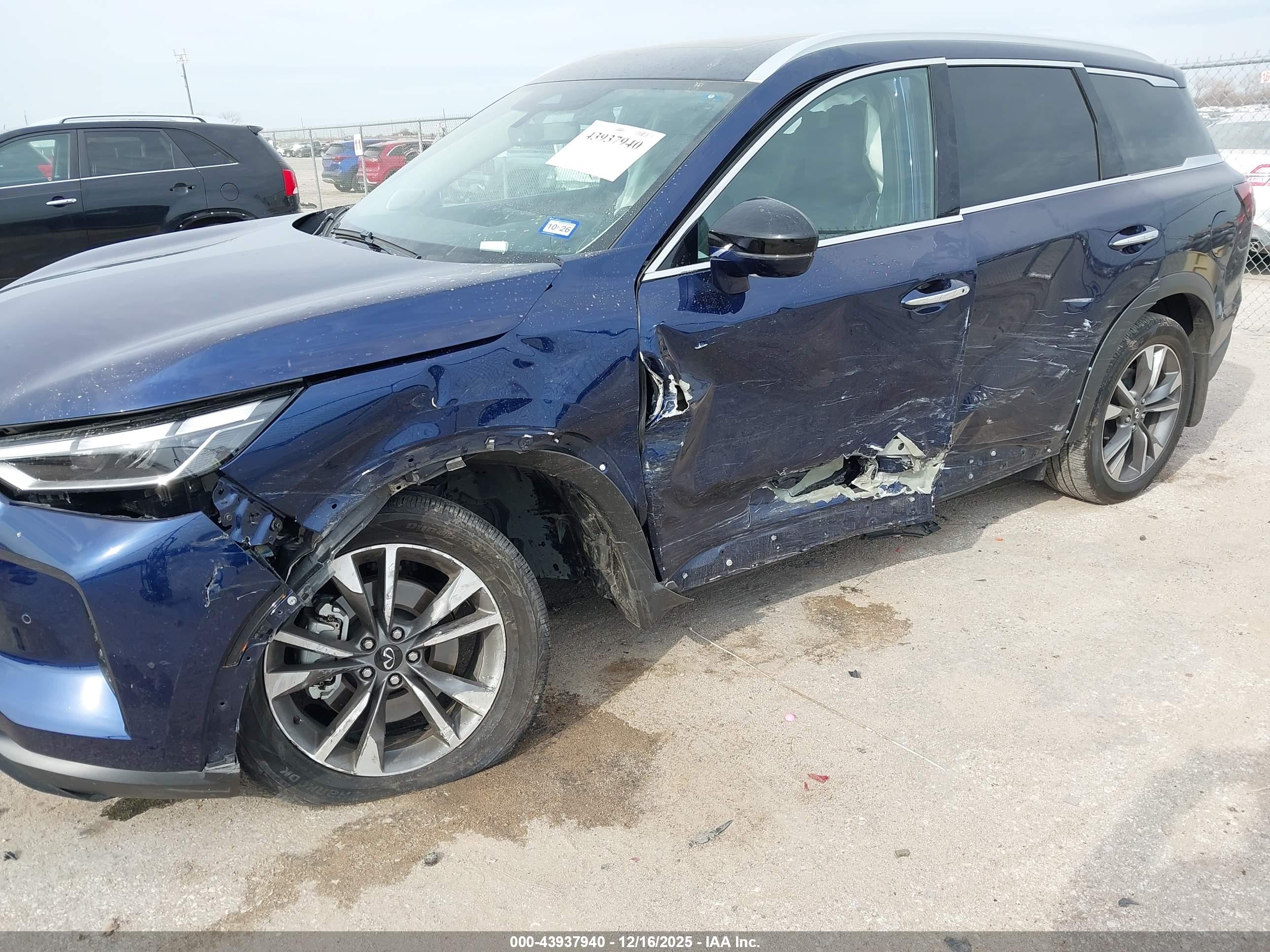INFINITI QX60 image 6