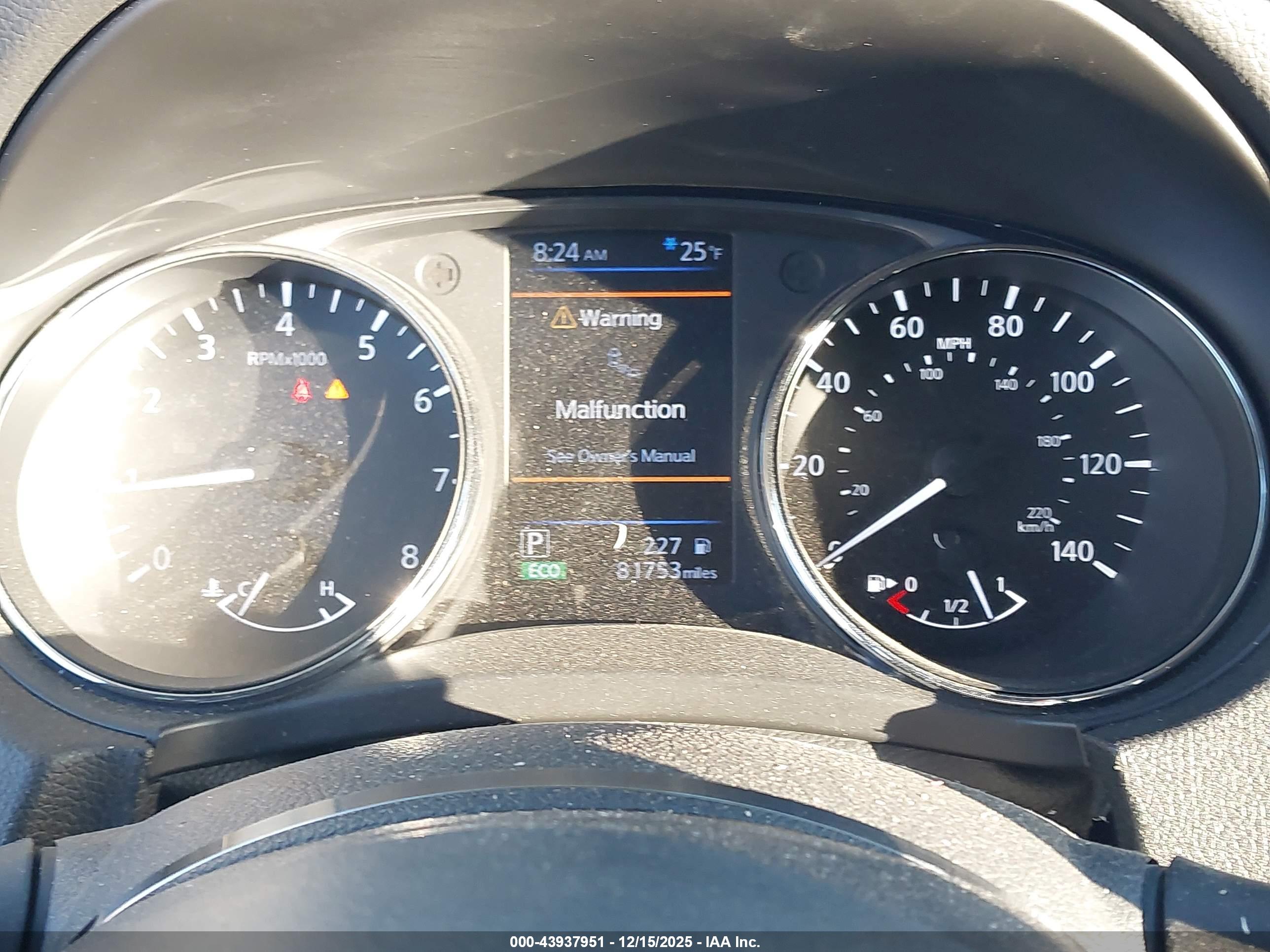 NISSAN ROGUE image 7