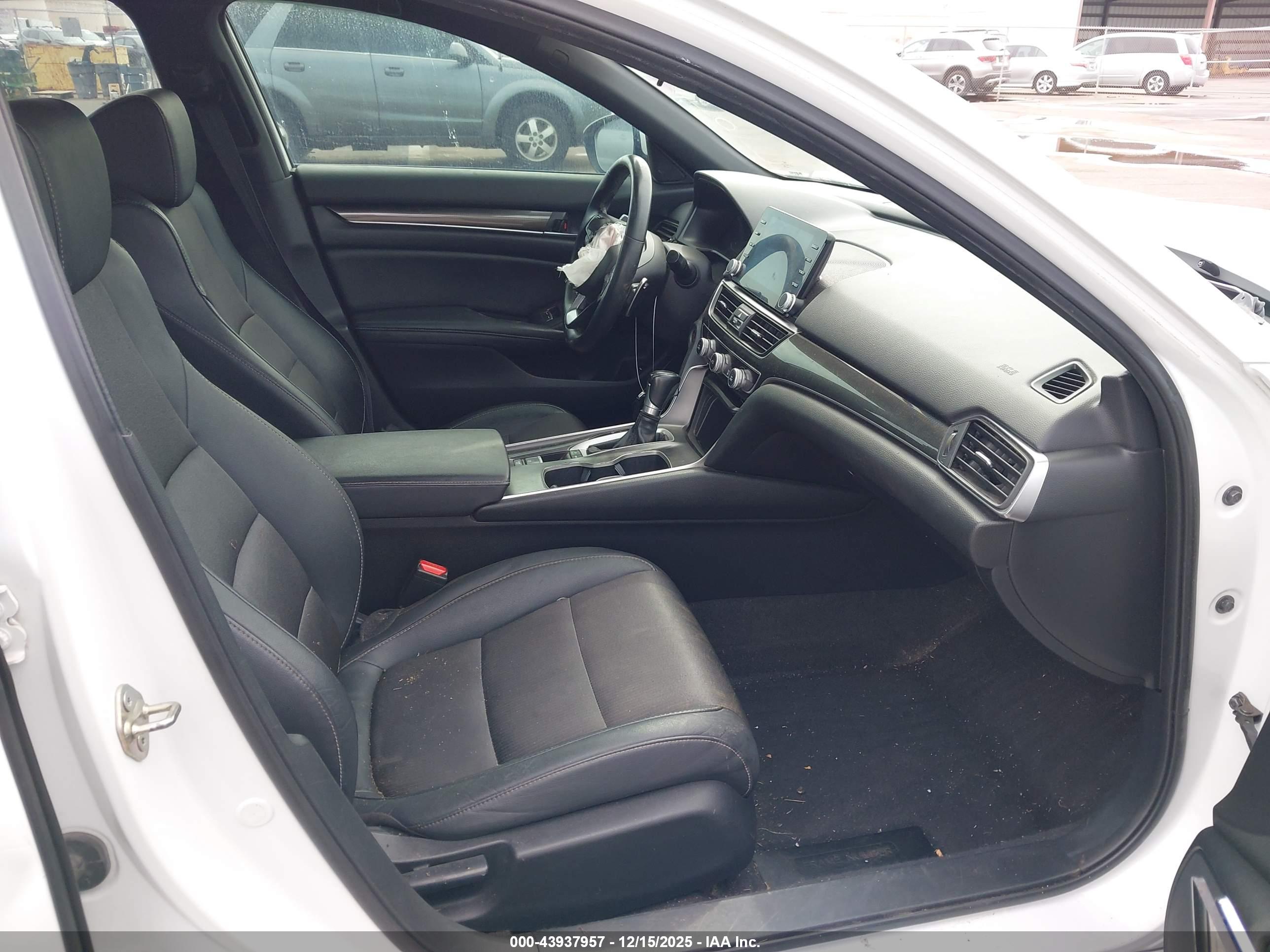 HONDA ACCORD image 5