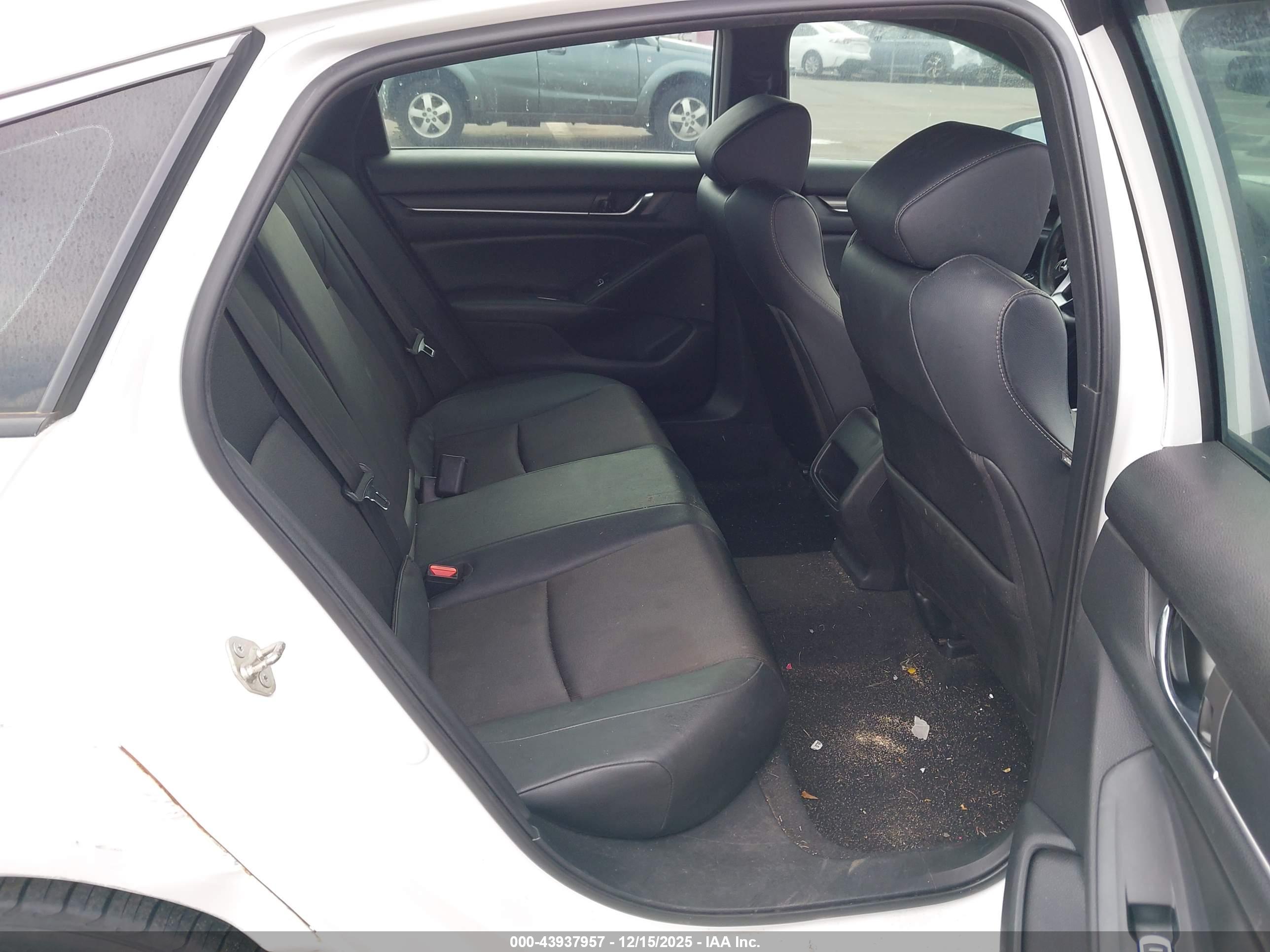 HONDA ACCORD image 8