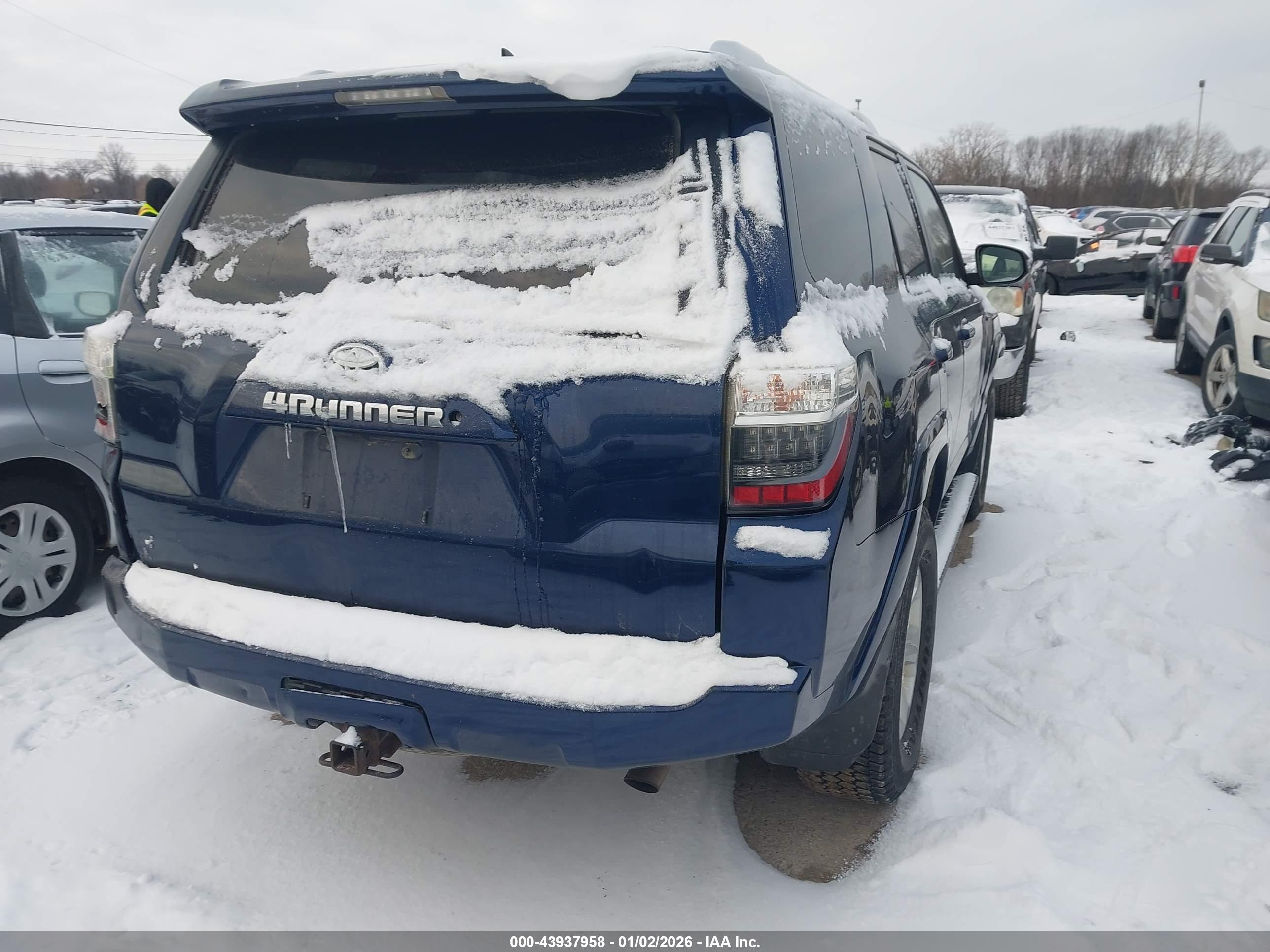 TOYOTA 4RUNNER image 4