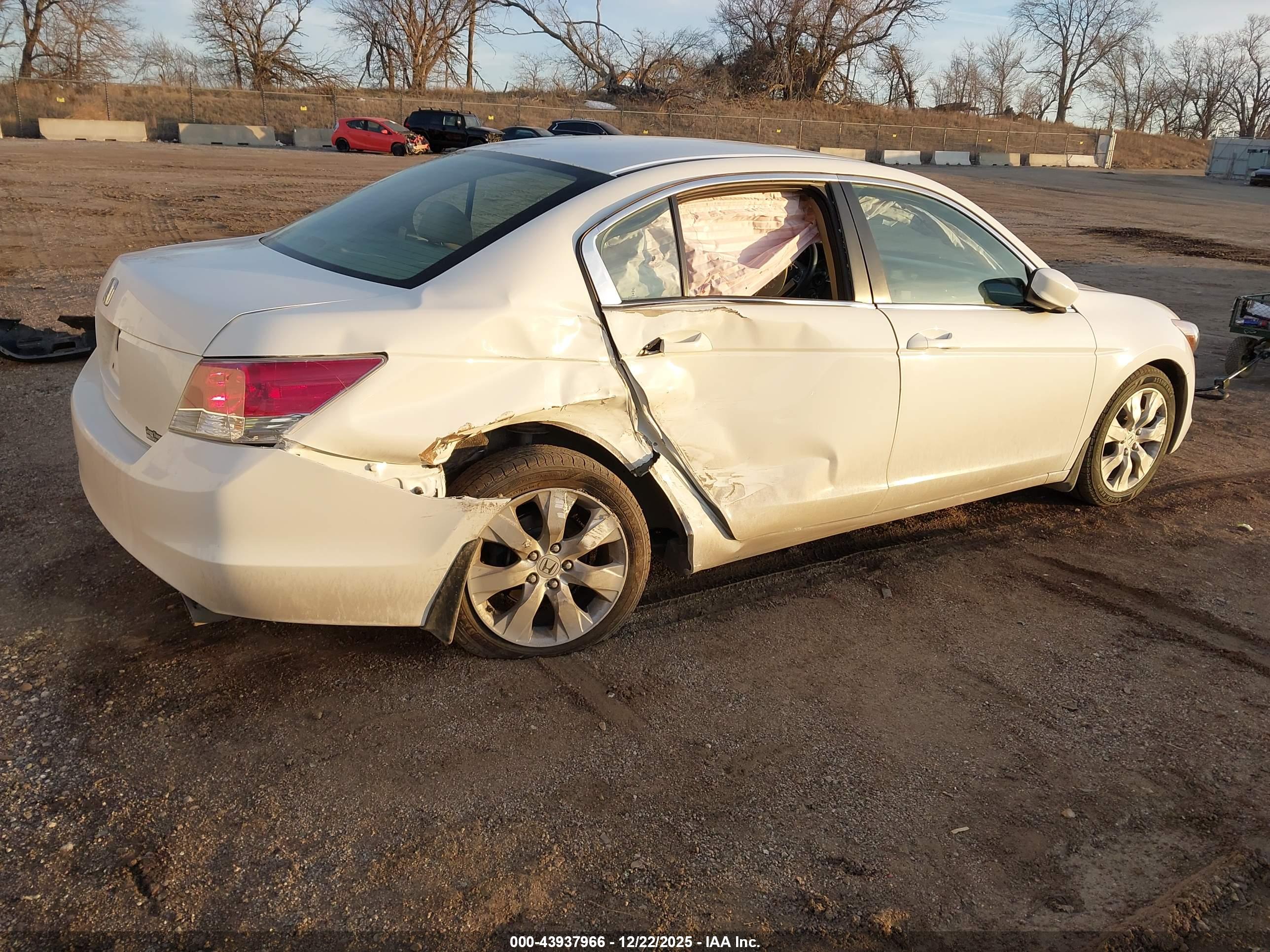 HONDA ACCORD image 4