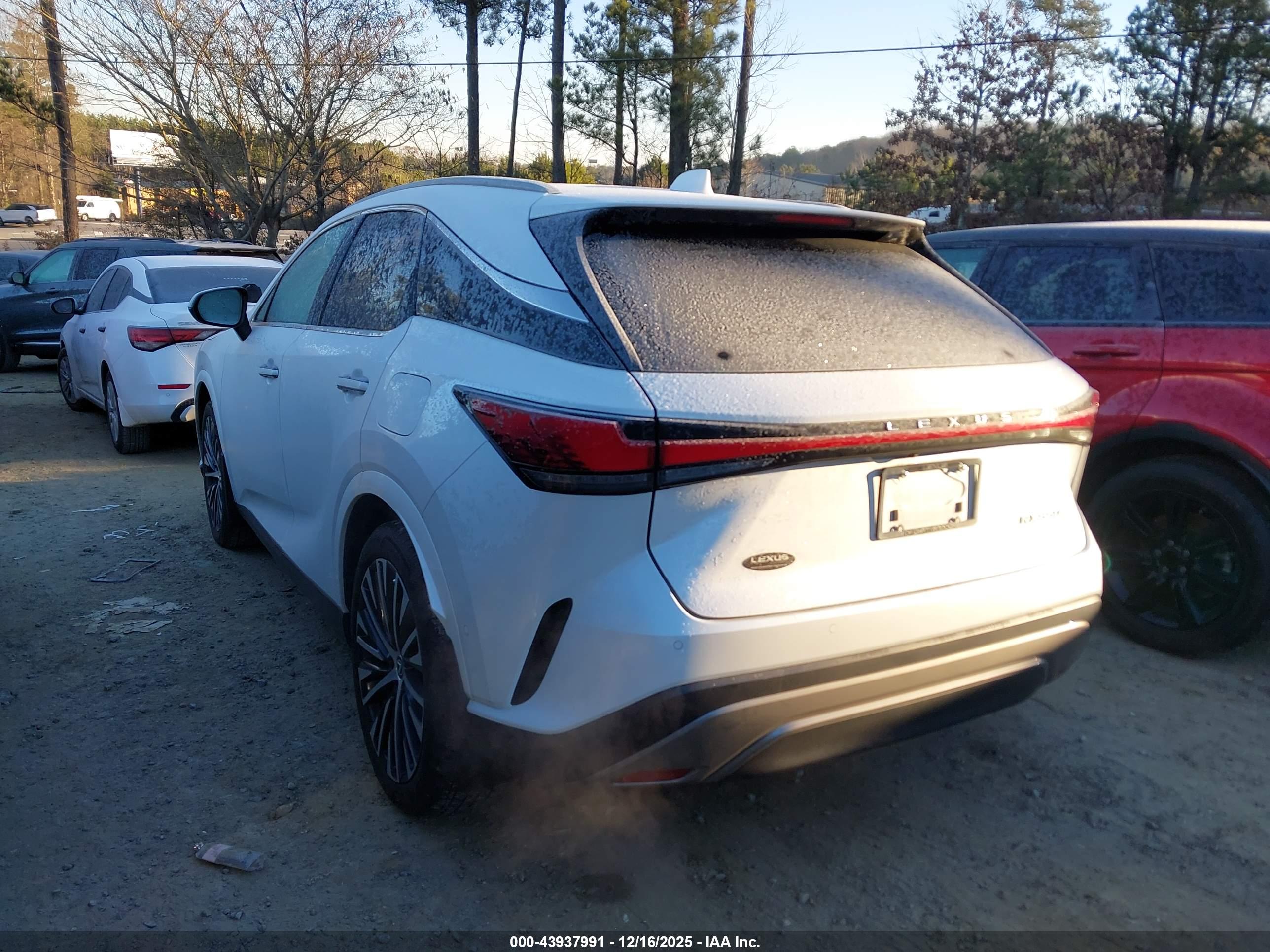 LEXUS RX image 3