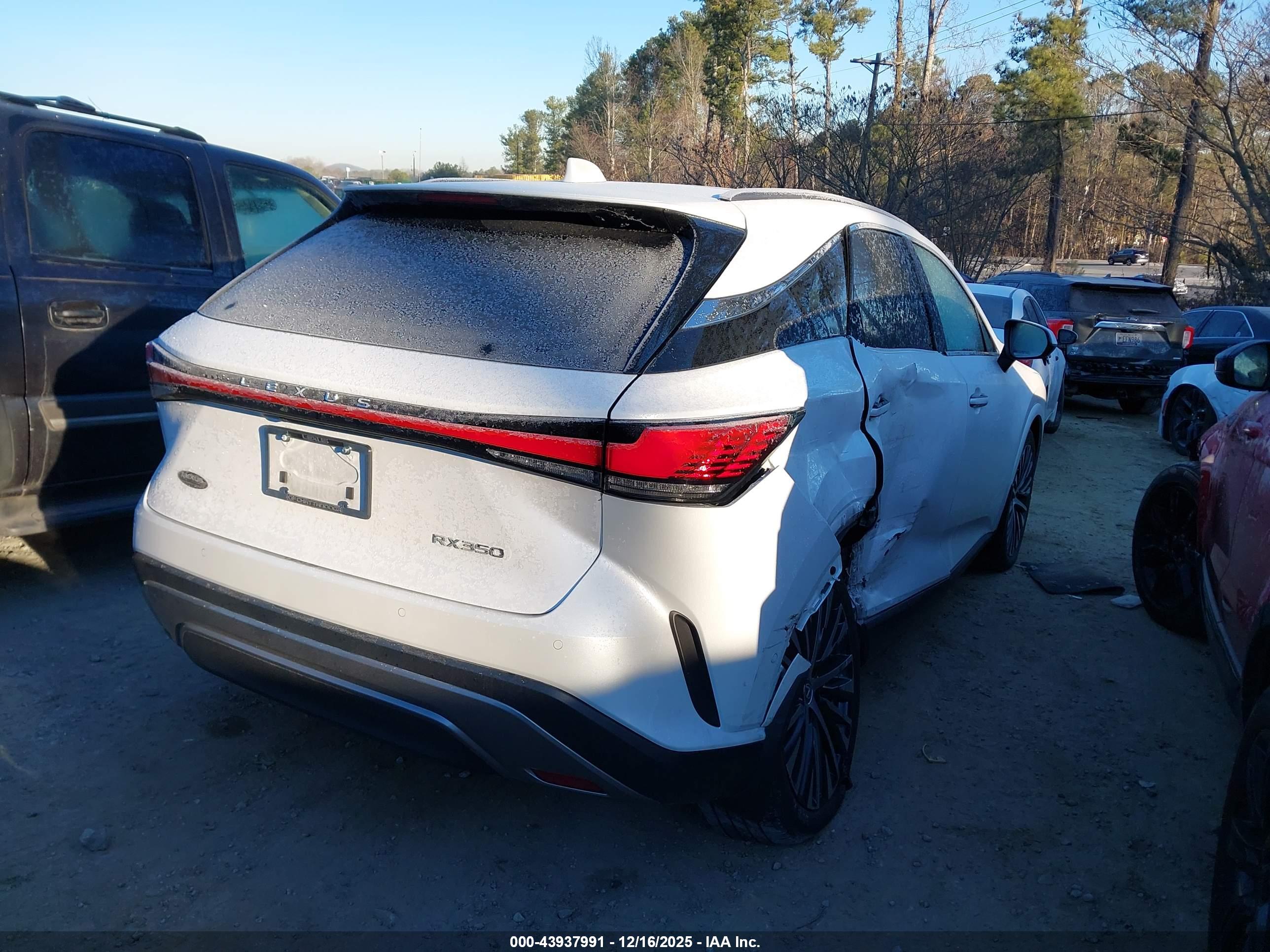 LEXUS RX image 4